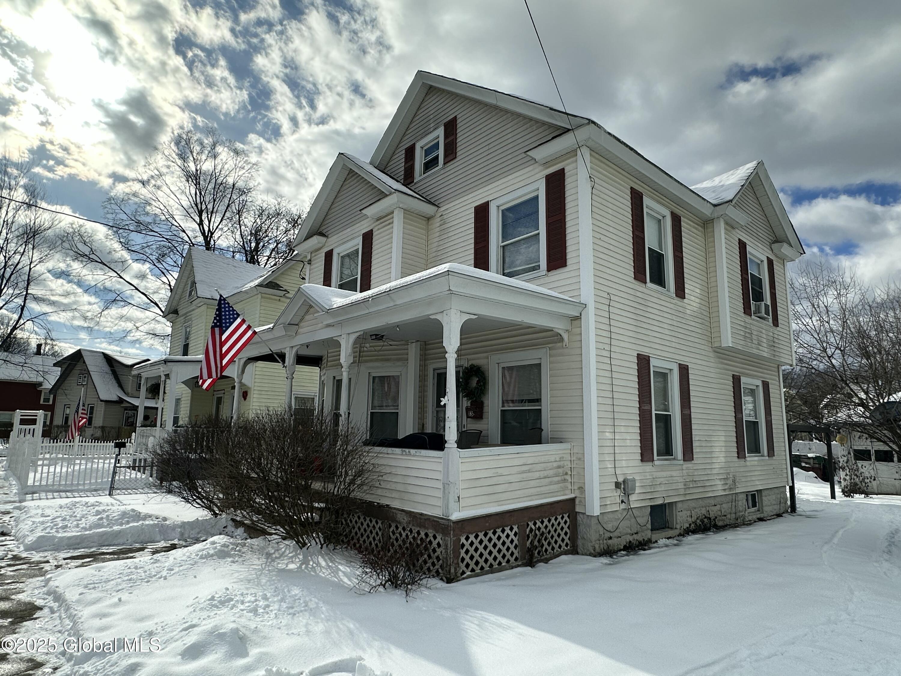 13 Darwin Avenue, Glens Falls, New York image 15