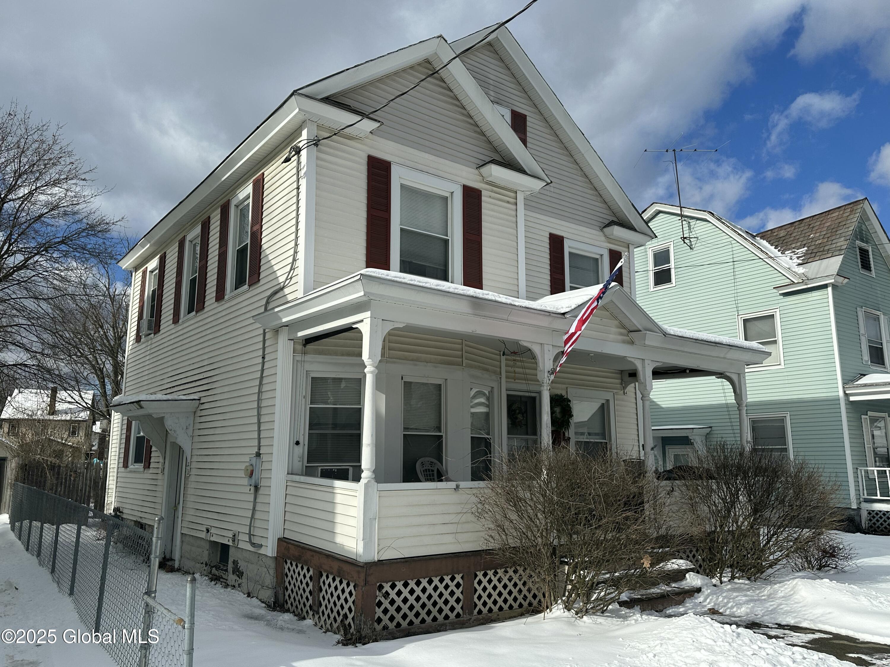 13 Darwin Avenue, Glens Falls, New York image 3