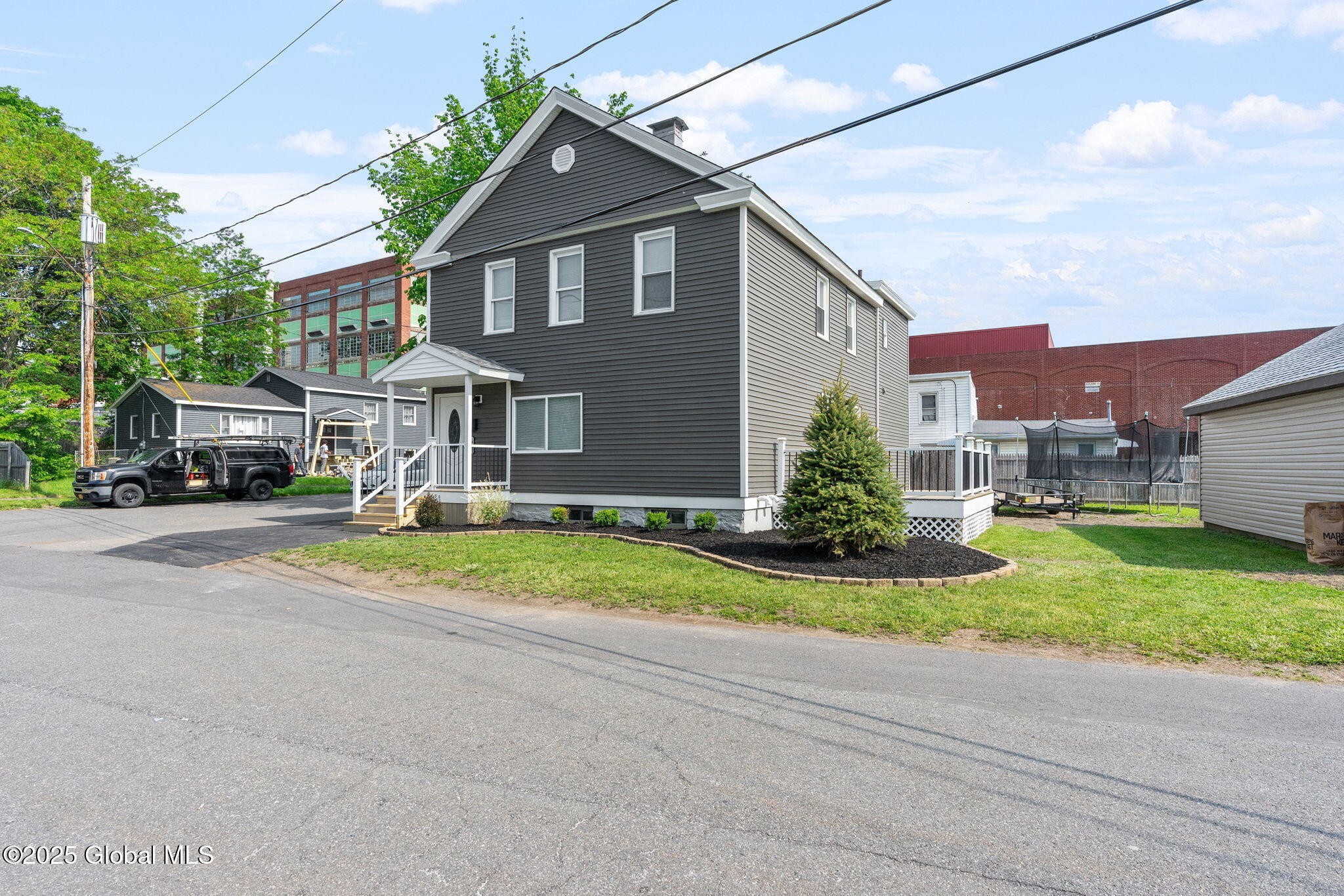 433 9th Street, Watervliet, New York image 2