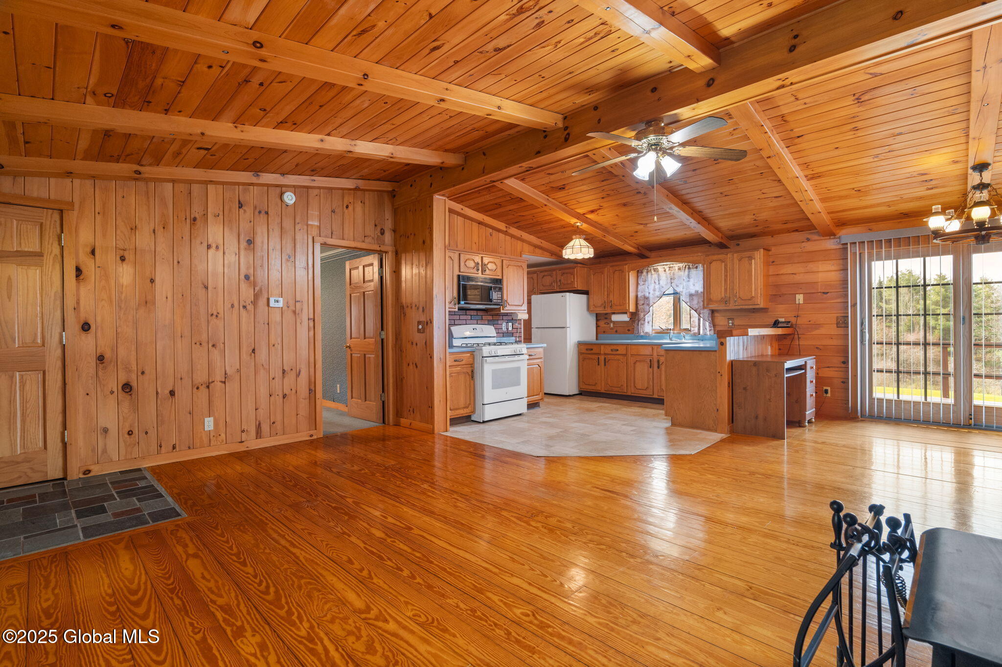 11235 Mariaville Road, Pattersonville, New York image 11