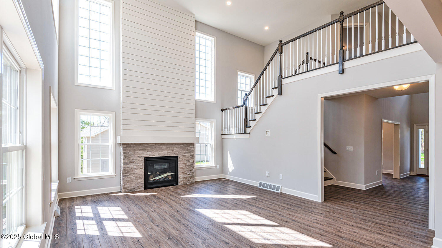 8 Indigo Court, Selkirk, New York image 3