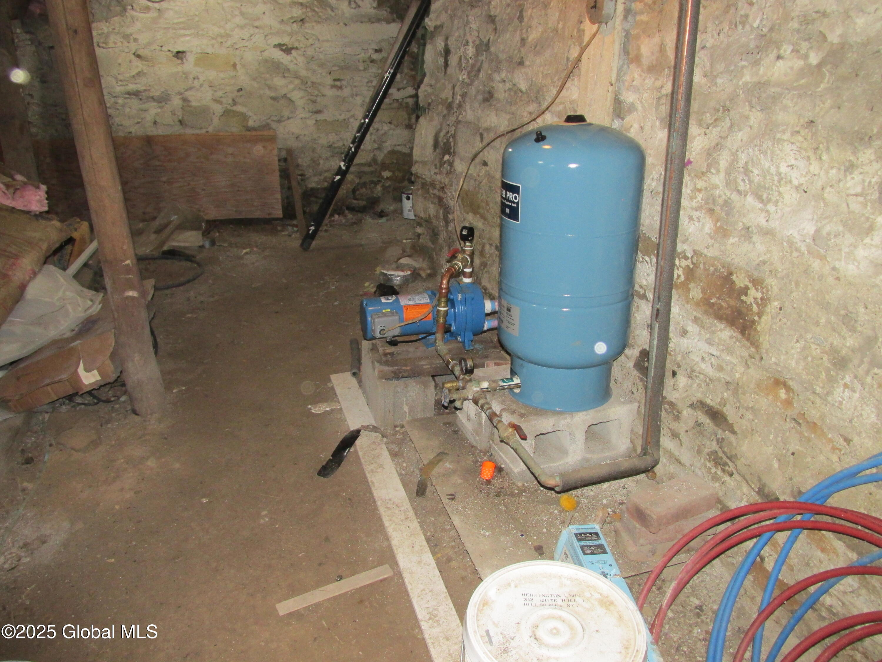 Ghent, New York 12075, United States, 3 Bedrooms Bedrooms, ,2 BathroomsBathrooms,Residential,Active,110297