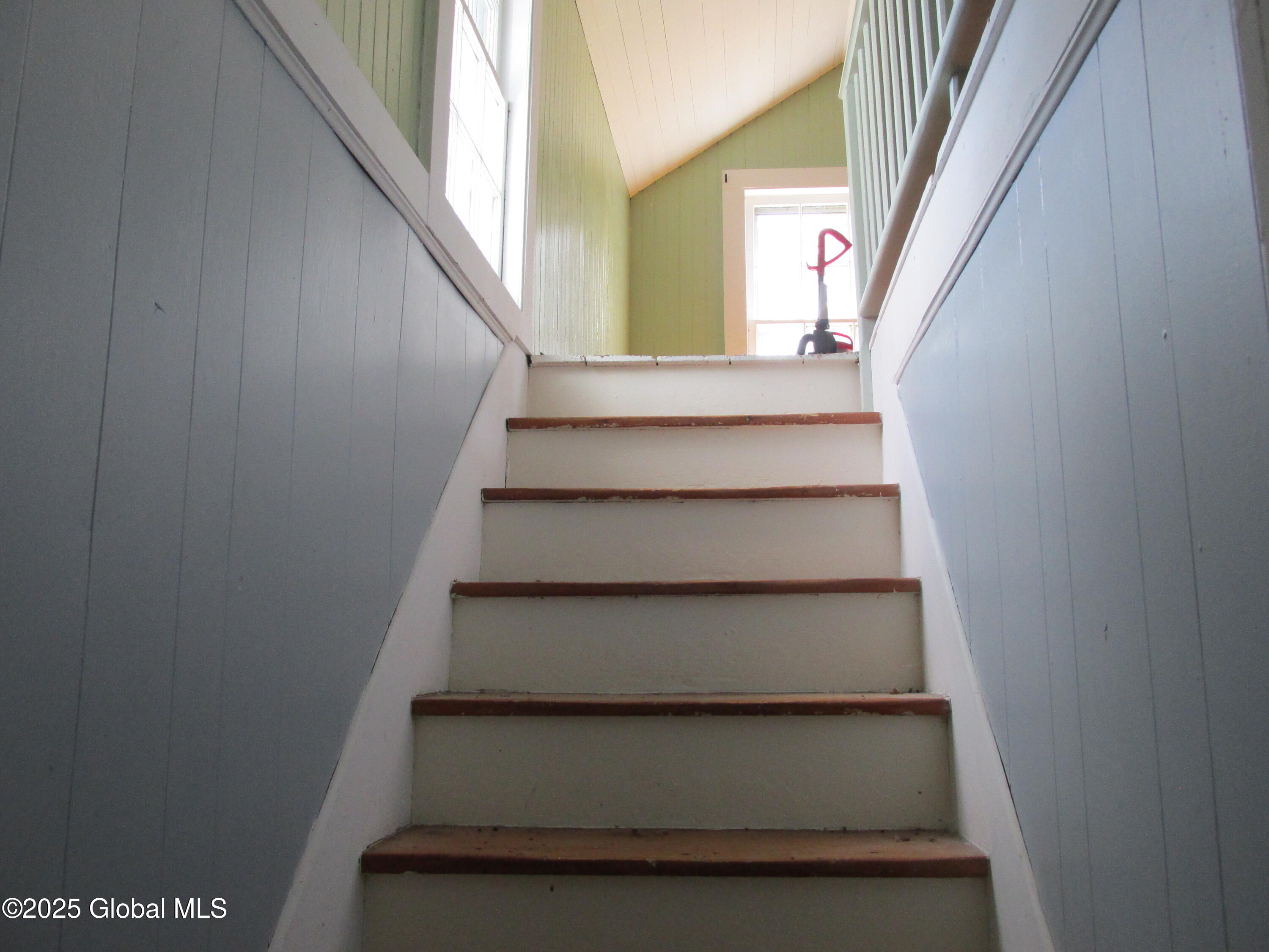 Ghent, New York 12075, United States, 3 Bedrooms Bedrooms, ,2 BathroomsBathrooms,Residential,Active,110297