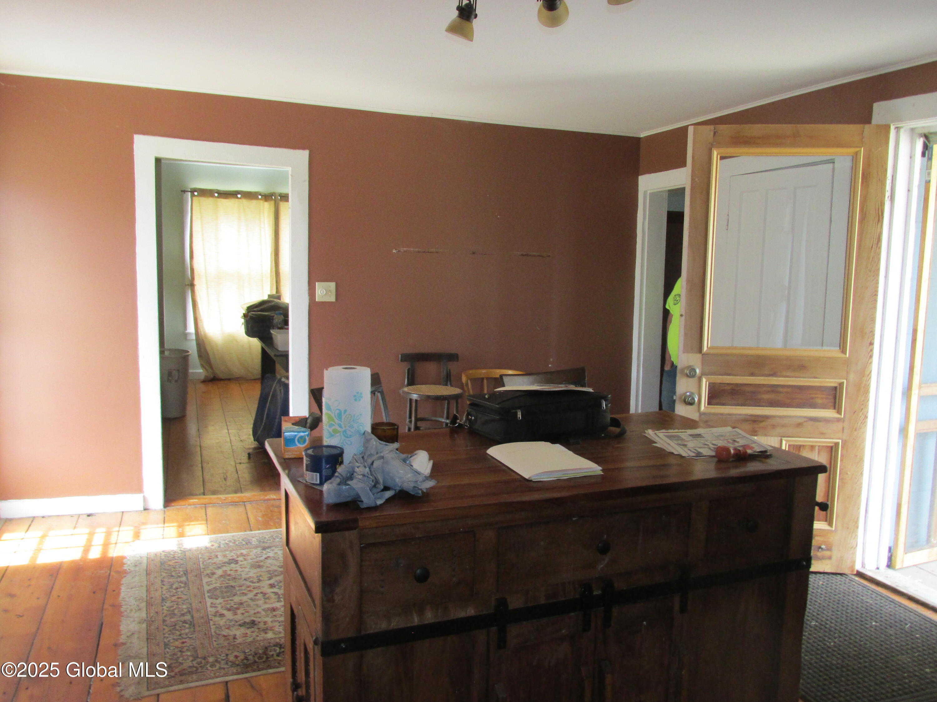 Ghent, New York 12075, United States, 3 Bedrooms Bedrooms, ,2 BathroomsBathrooms,Residential,Active,110297