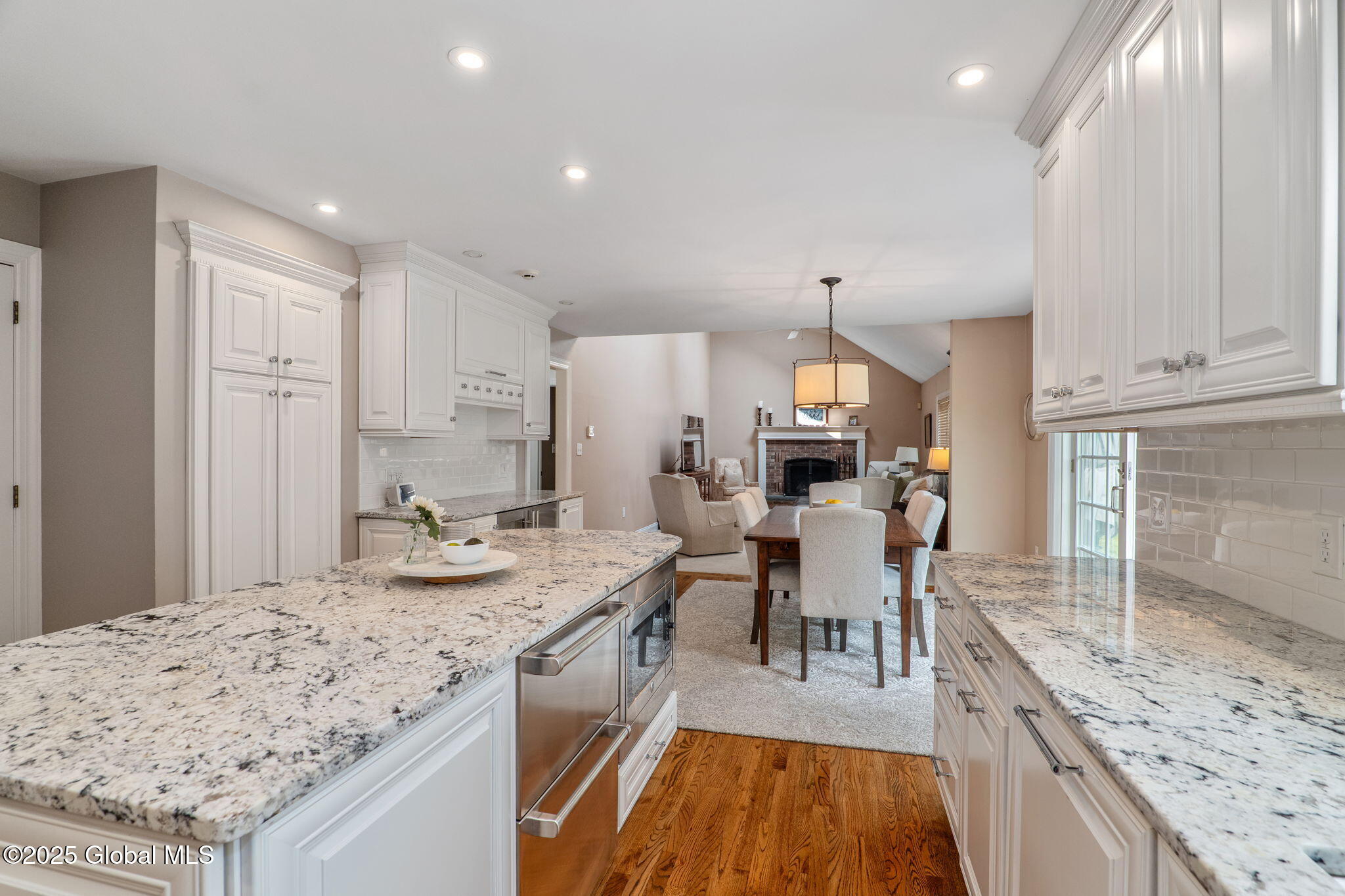 2525 Angelina Drive, Schenectady, New York image 17