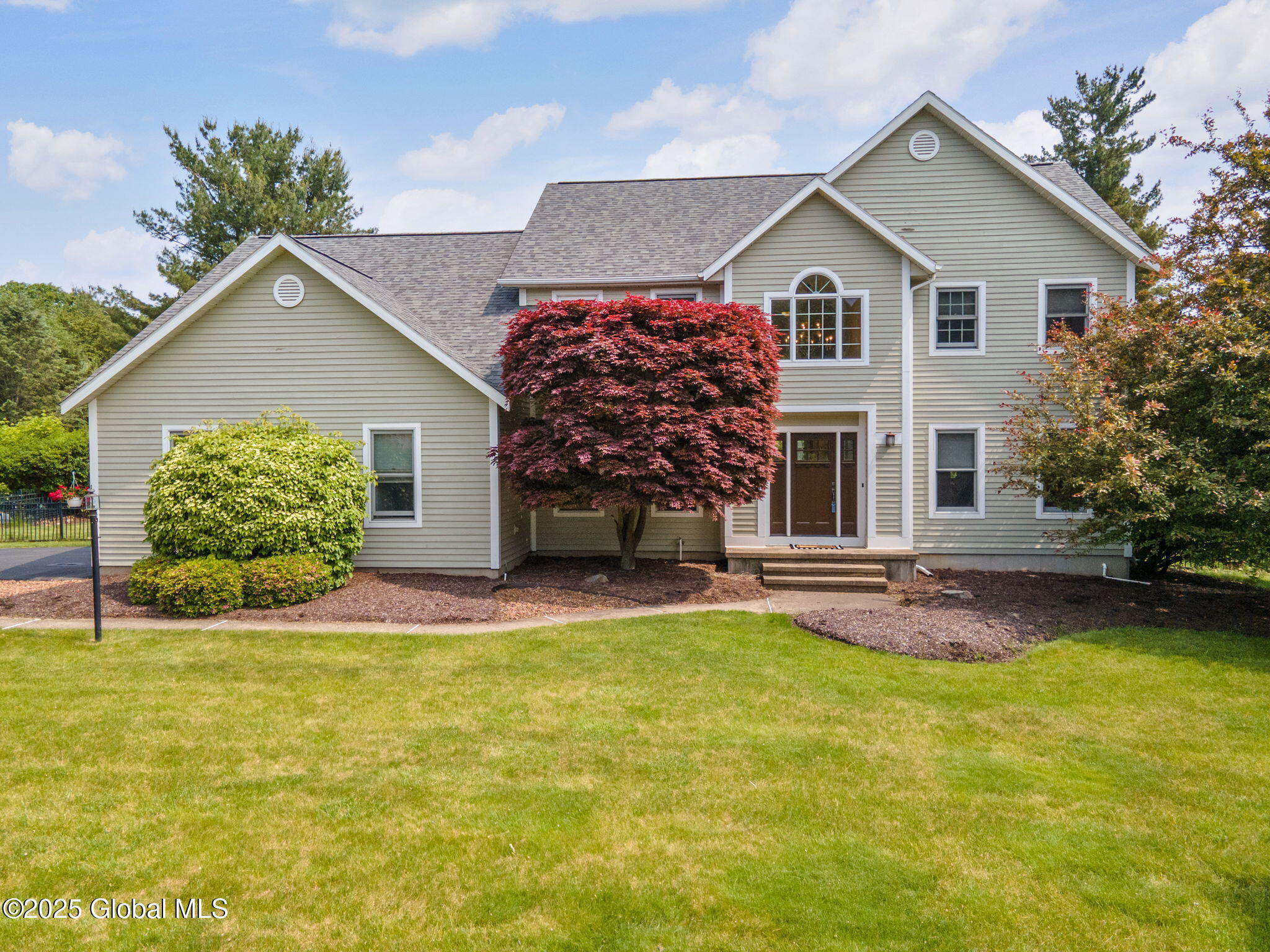 2525 Angelina Drive, Schenectady, New York image 2