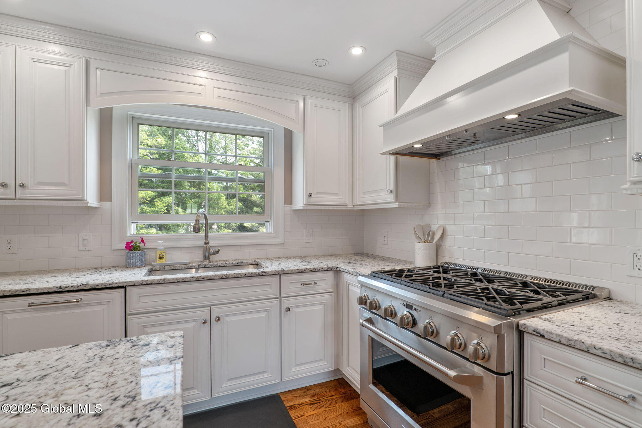 2525 Angelina Drive, Schenectady, New York image 16