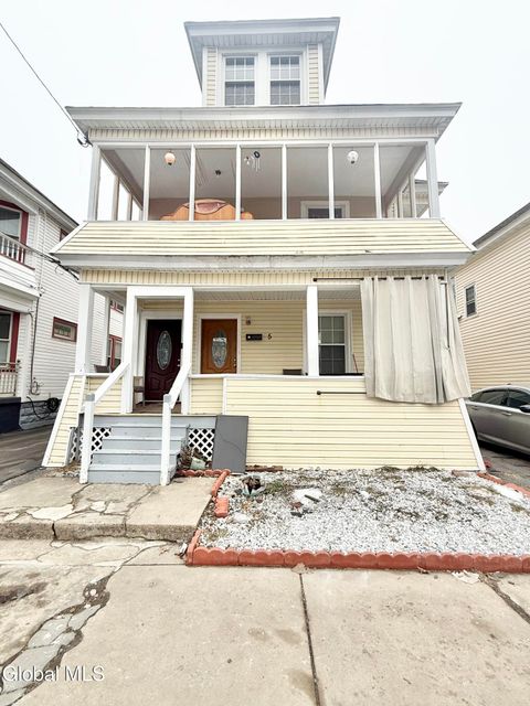 Photo of 5 Hawk Street, Schenectady, NY 12307 (MLS # 202610671)