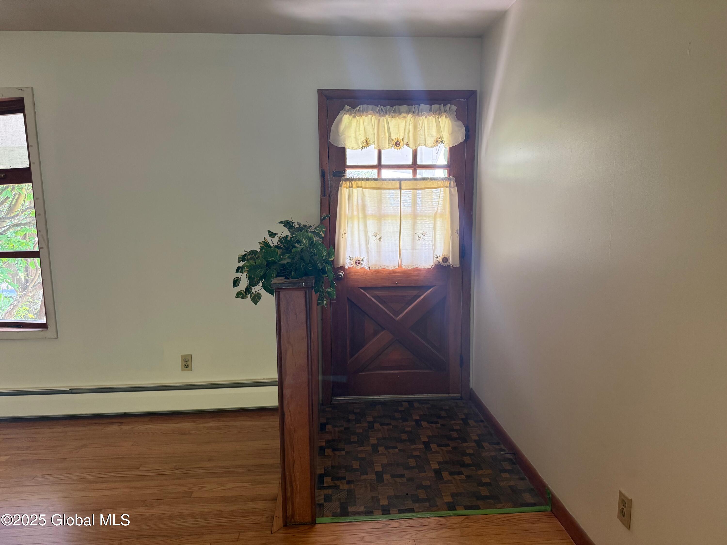 9 Charl Lane, Troy, New York image 29