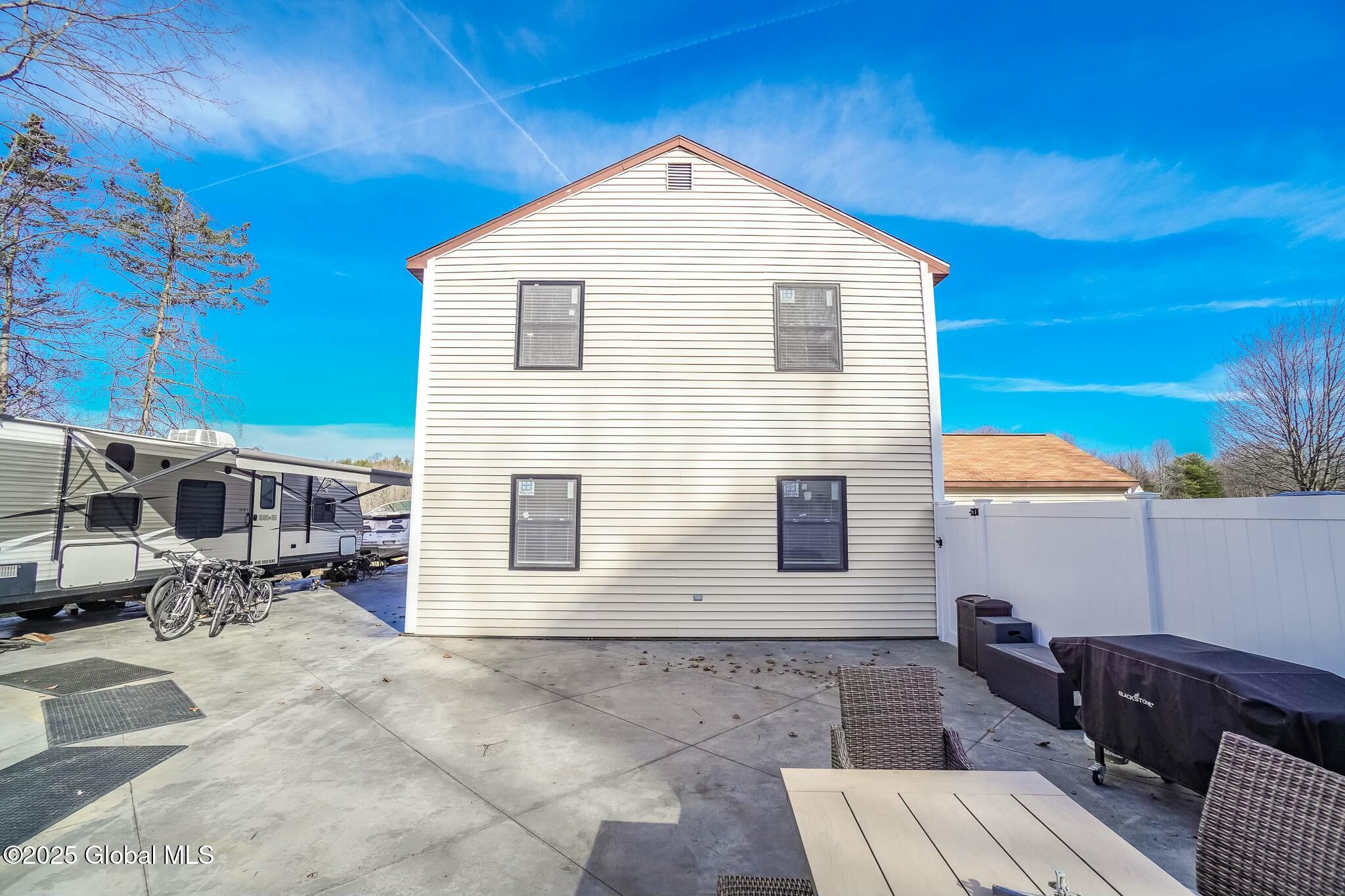 6 Birch Glen Drive, Halfmoon, New York image 44