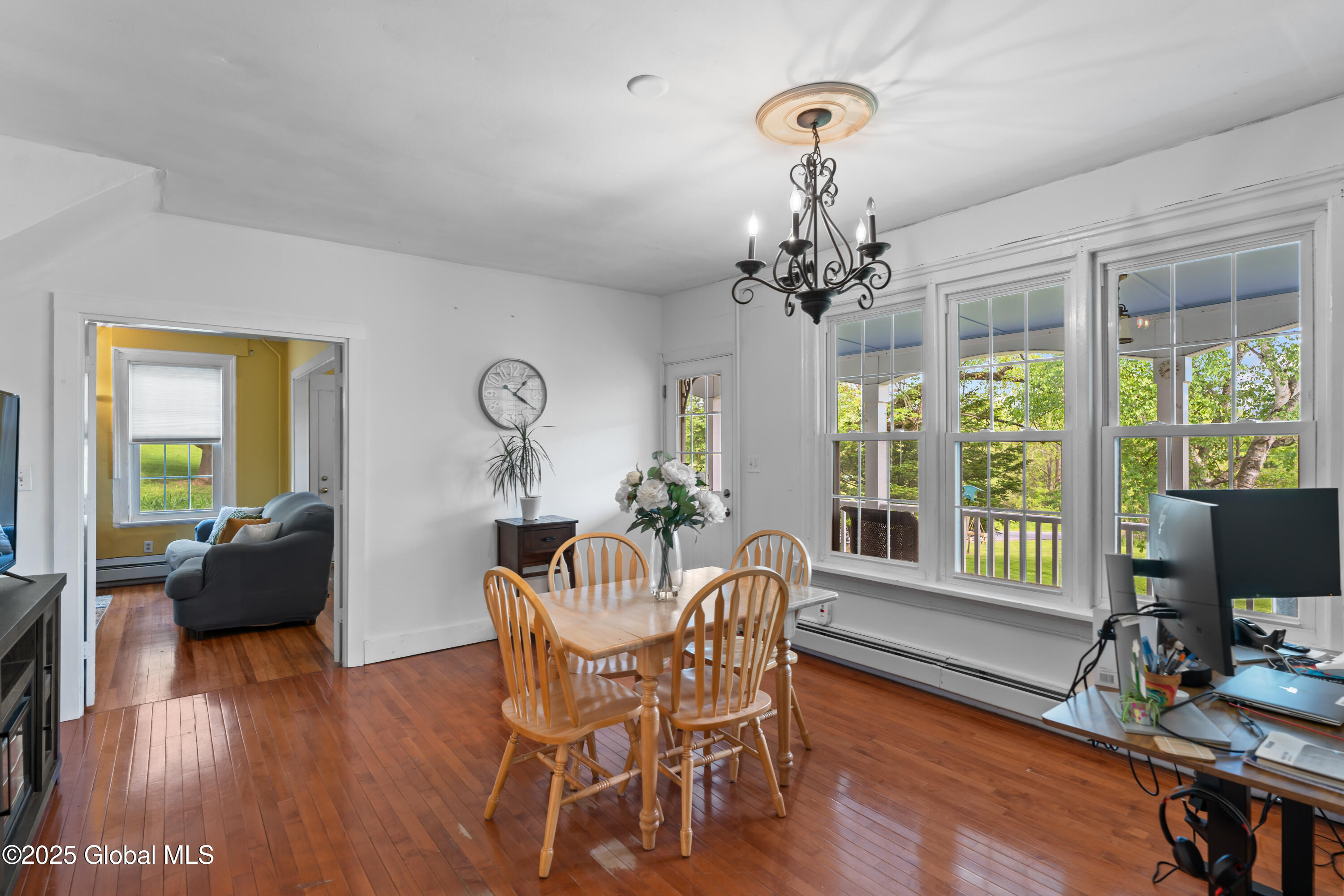 202 Steadwell Road, Amsterdam, New York image 11
