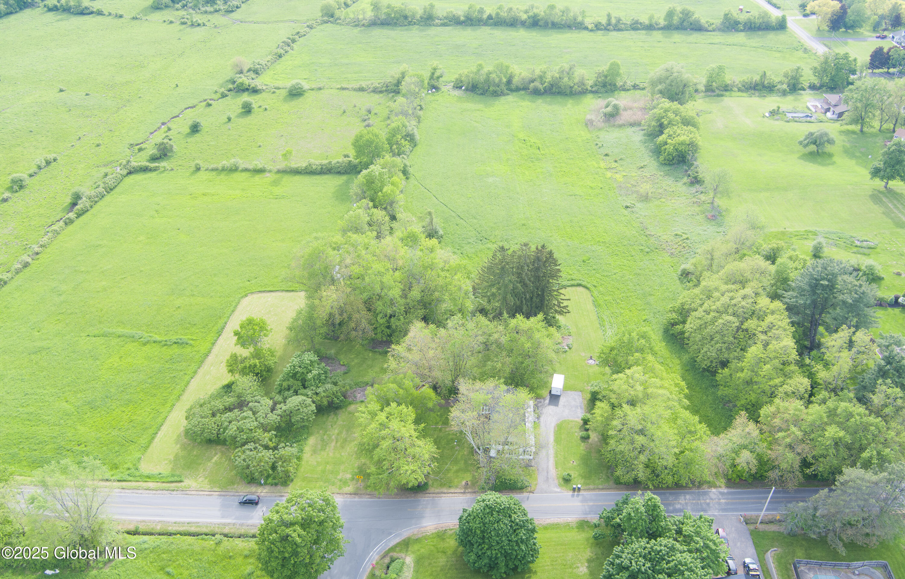 202 Steadwell Road, Amsterdam, New York image 38
