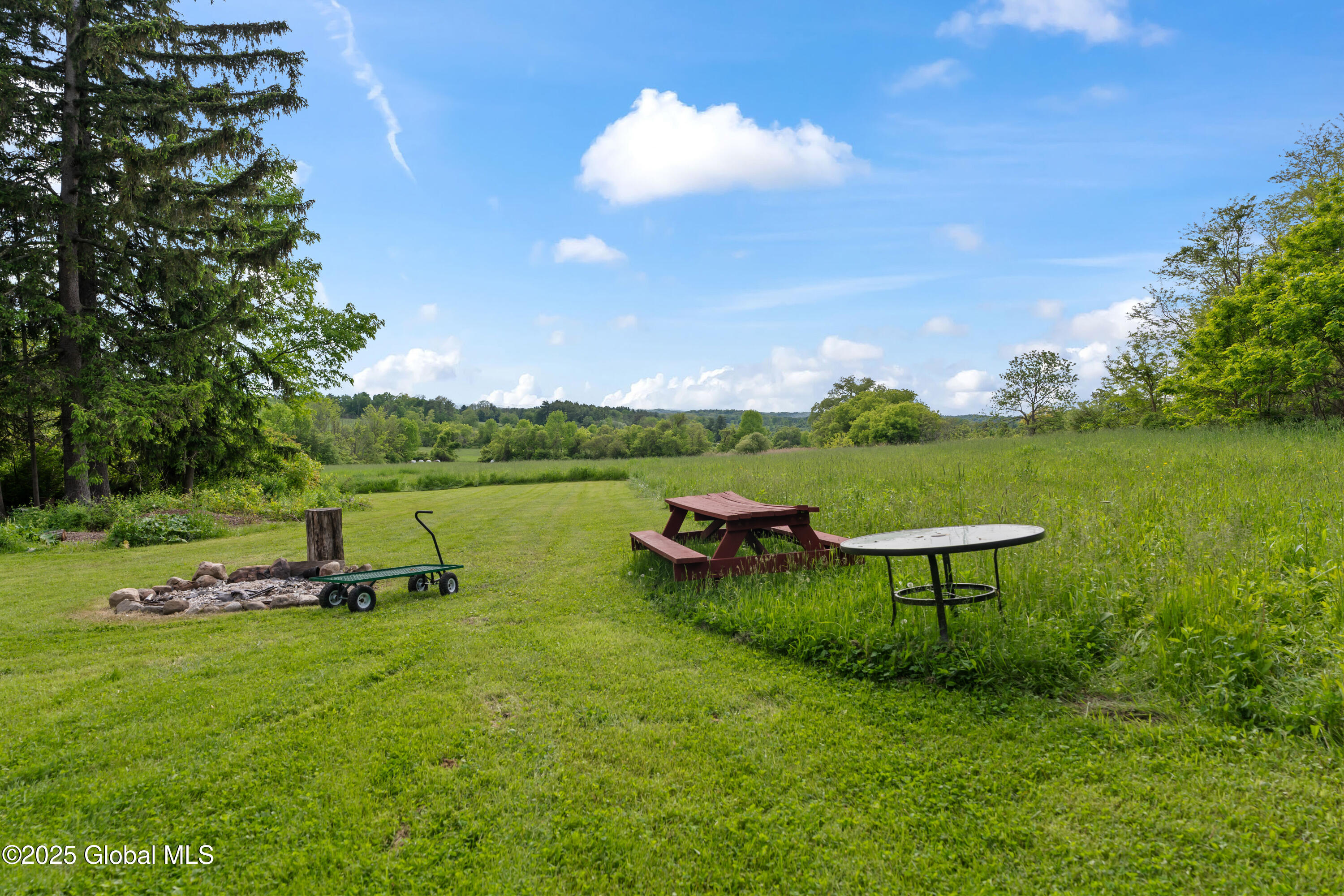 202 Steadwell Road, Amsterdam, New York image 36