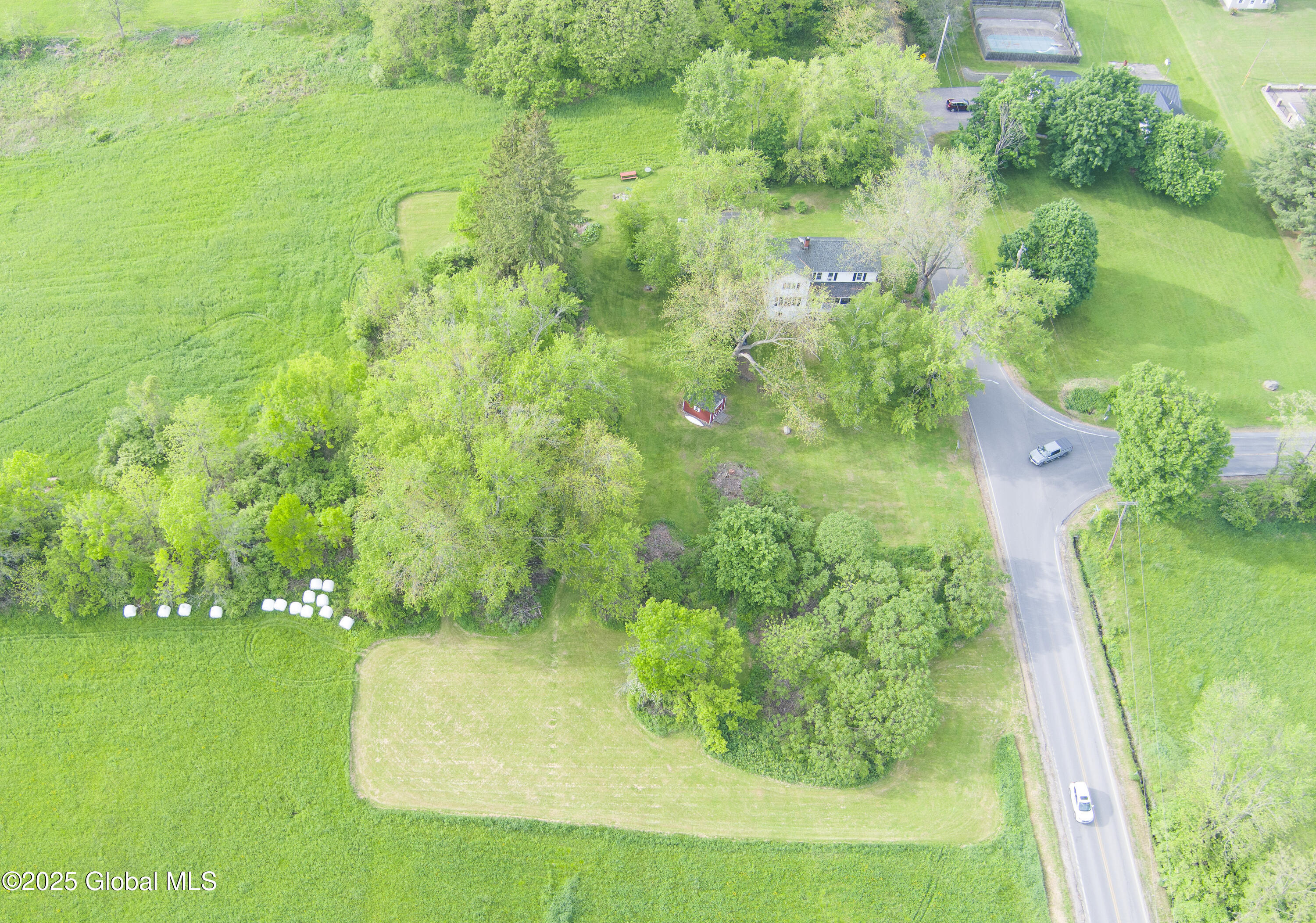 202 Steadwell Road, Amsterdam, New York image 44