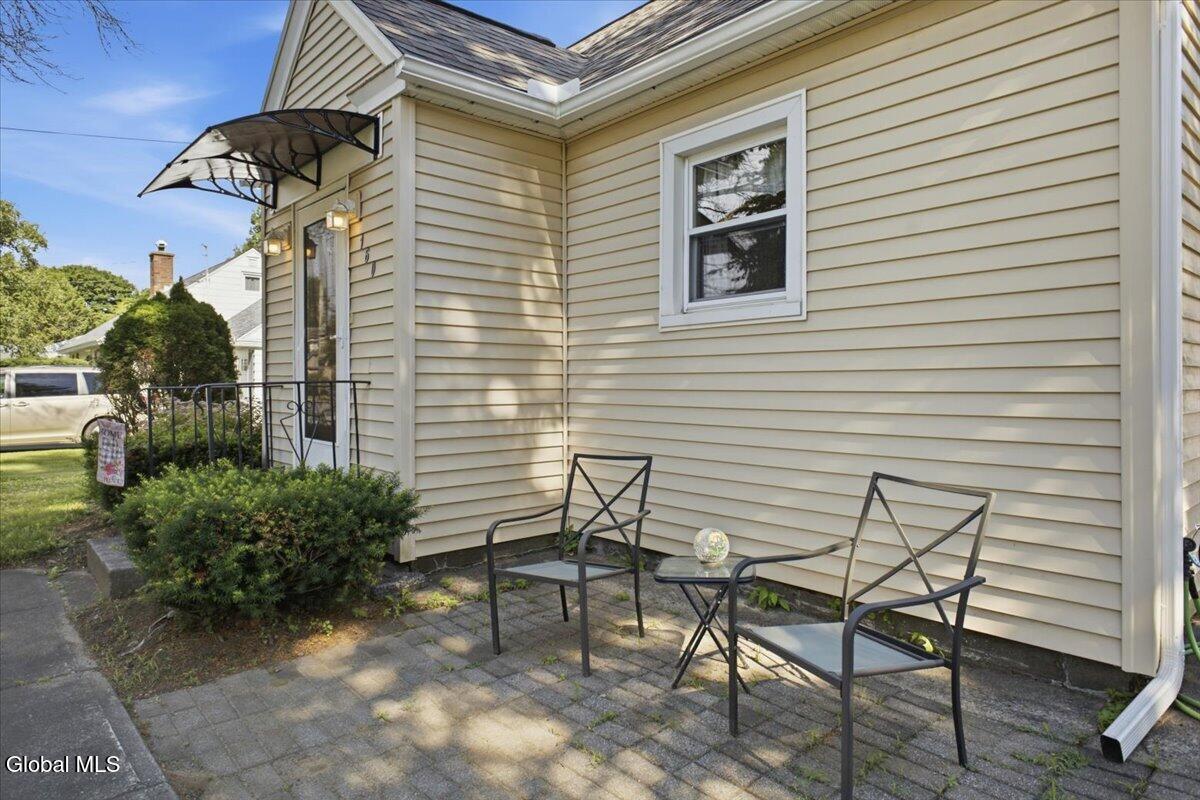 160 Sanford Street