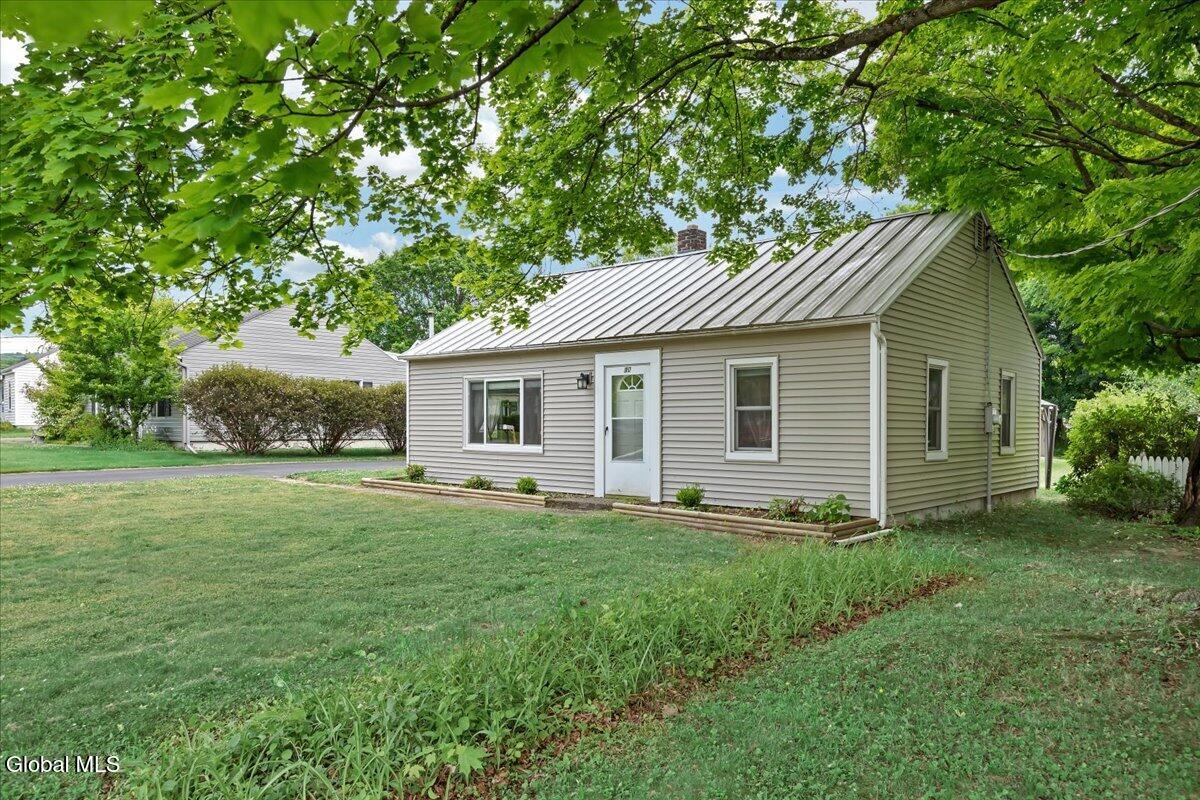 10 Westbrook Drive