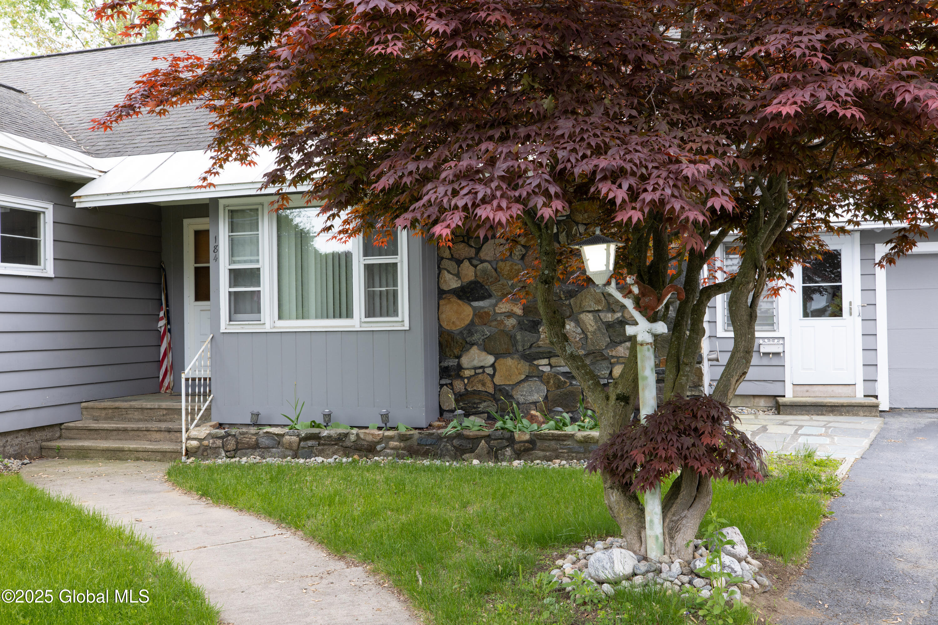 184 Main Street, South Glens Falls, New York image 2