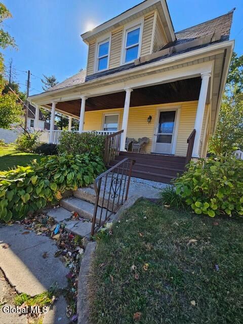 Photo of 51 Sacandaga Road #2, Schenectady, NY 12302 (MLS # 202529636)