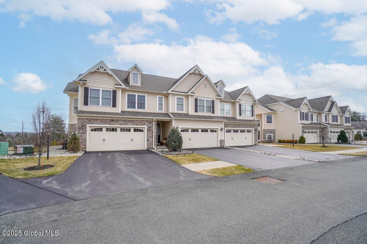 9 Ordelia Lane, Round Lake, New York image 5