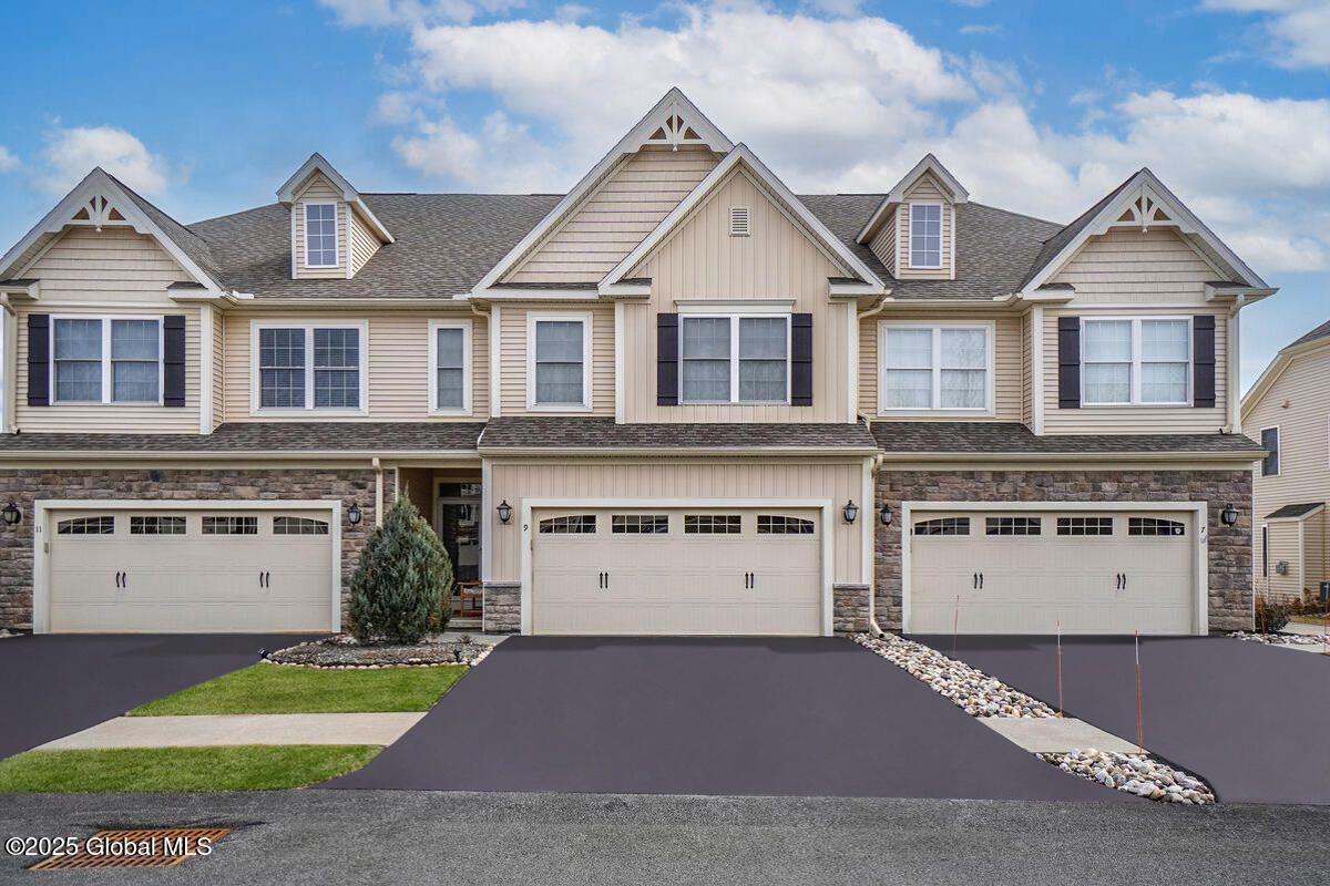 9 Ordelia Lane, Round Lake, New York image 2