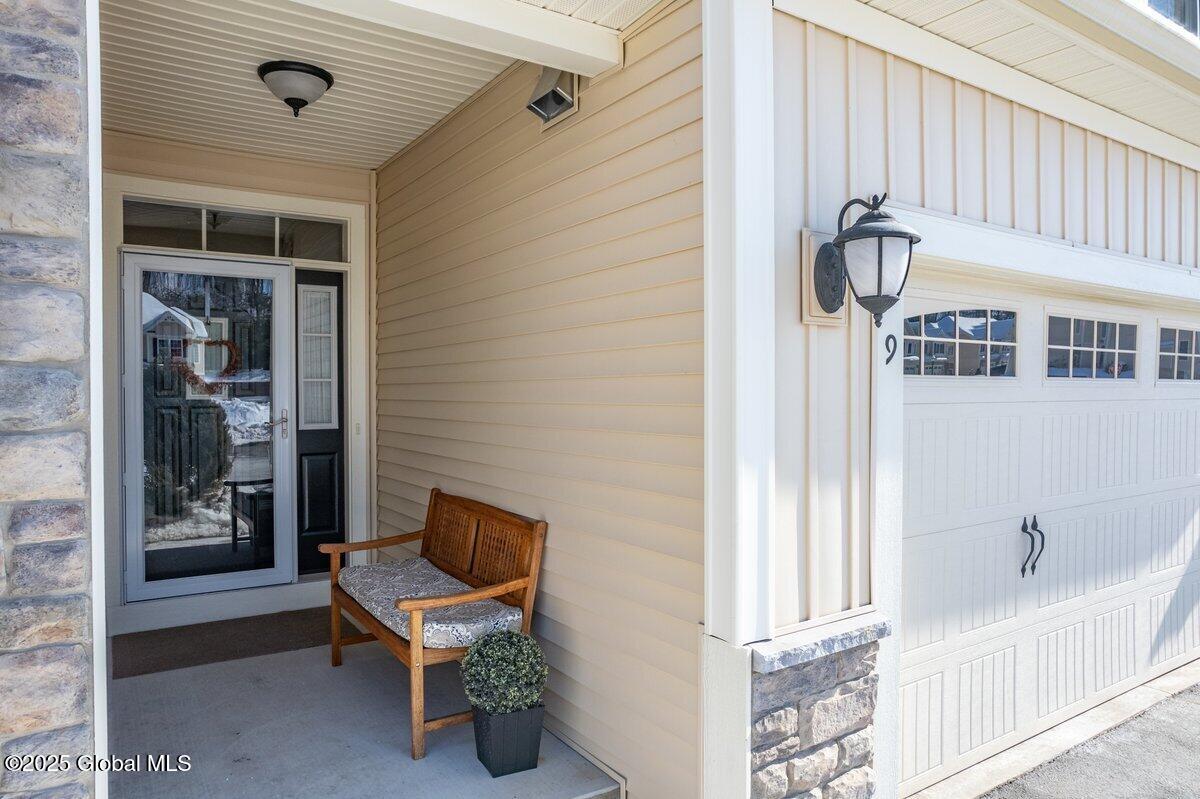 9 Ordelia Lane, Round Lake, New York image 7