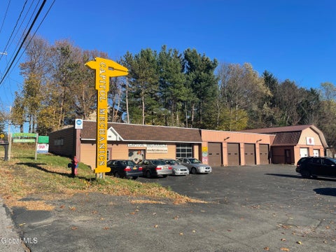 Photo of 152 Speigletown Road, Troy, NY 12182 (MLS # 202620882)