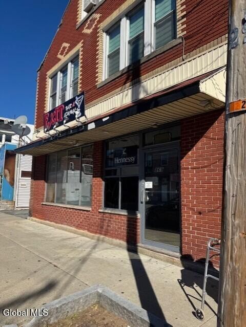 Photo of 869 Crane Street, Schenectady, NY 12303 (MLS # 202528257) Photo of 869 Crane Street, Schenectady, NY 12303 (MLS # 202528257)