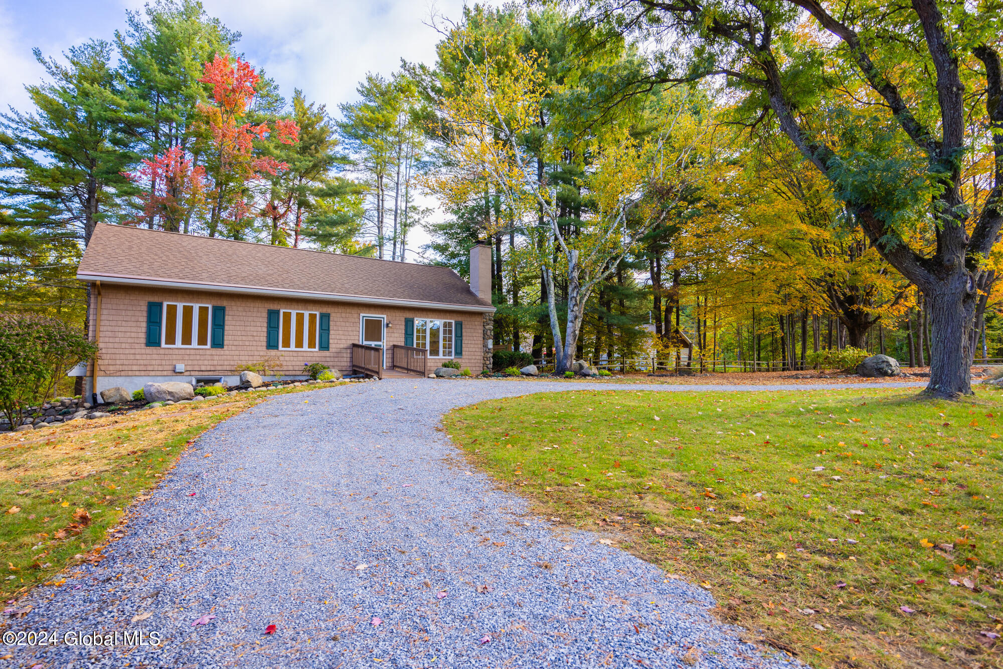 8 Higgins Road, Lake George, New York image 32