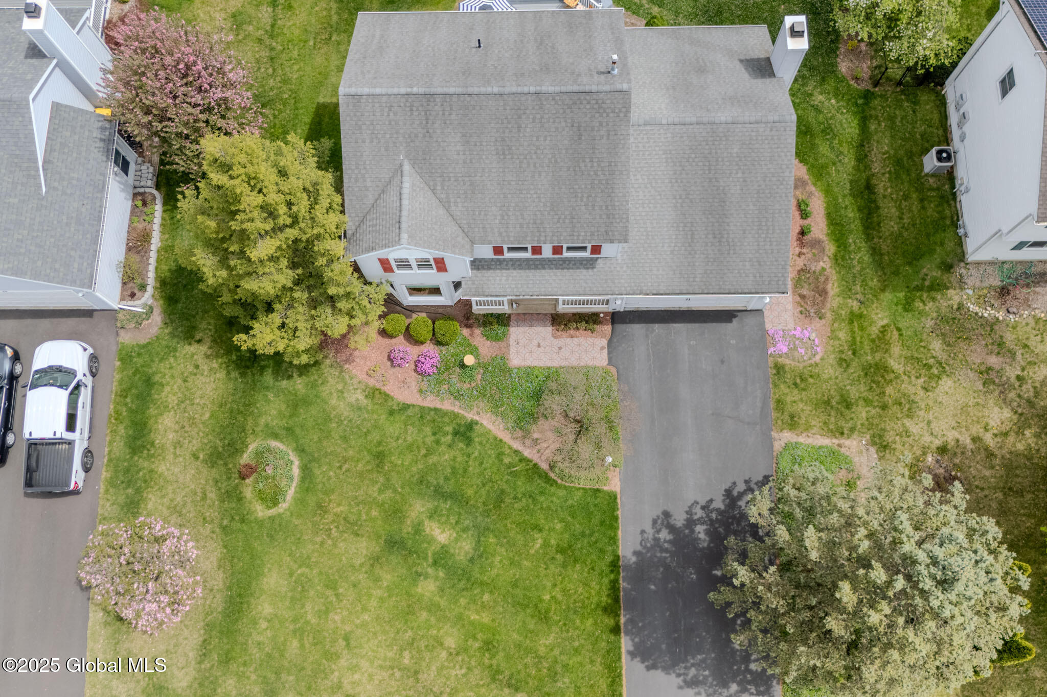 33 Robin Lane, Rensselaer, New York image 49