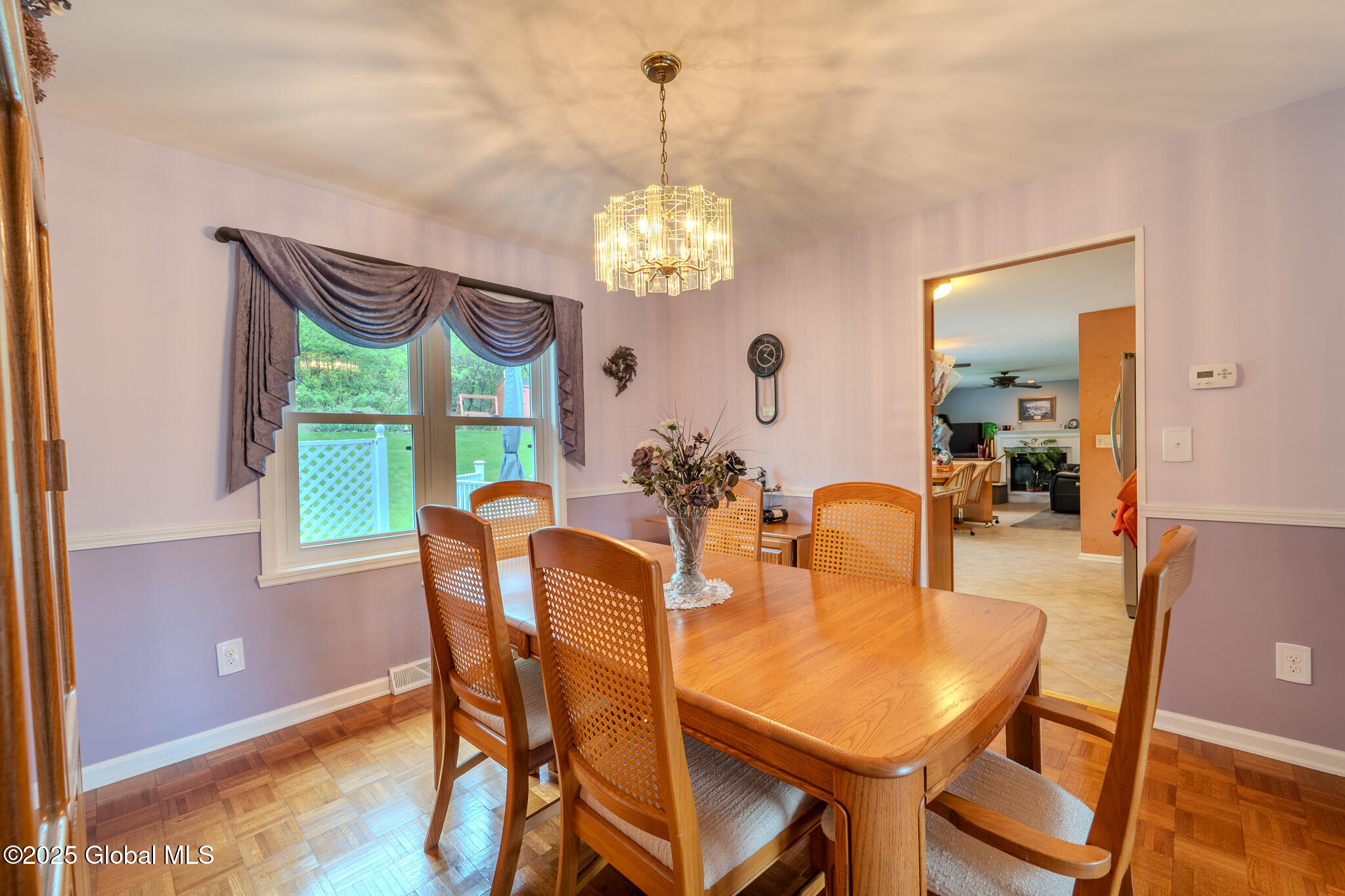 33 Robin Lane, Rensselaer, New York image 15