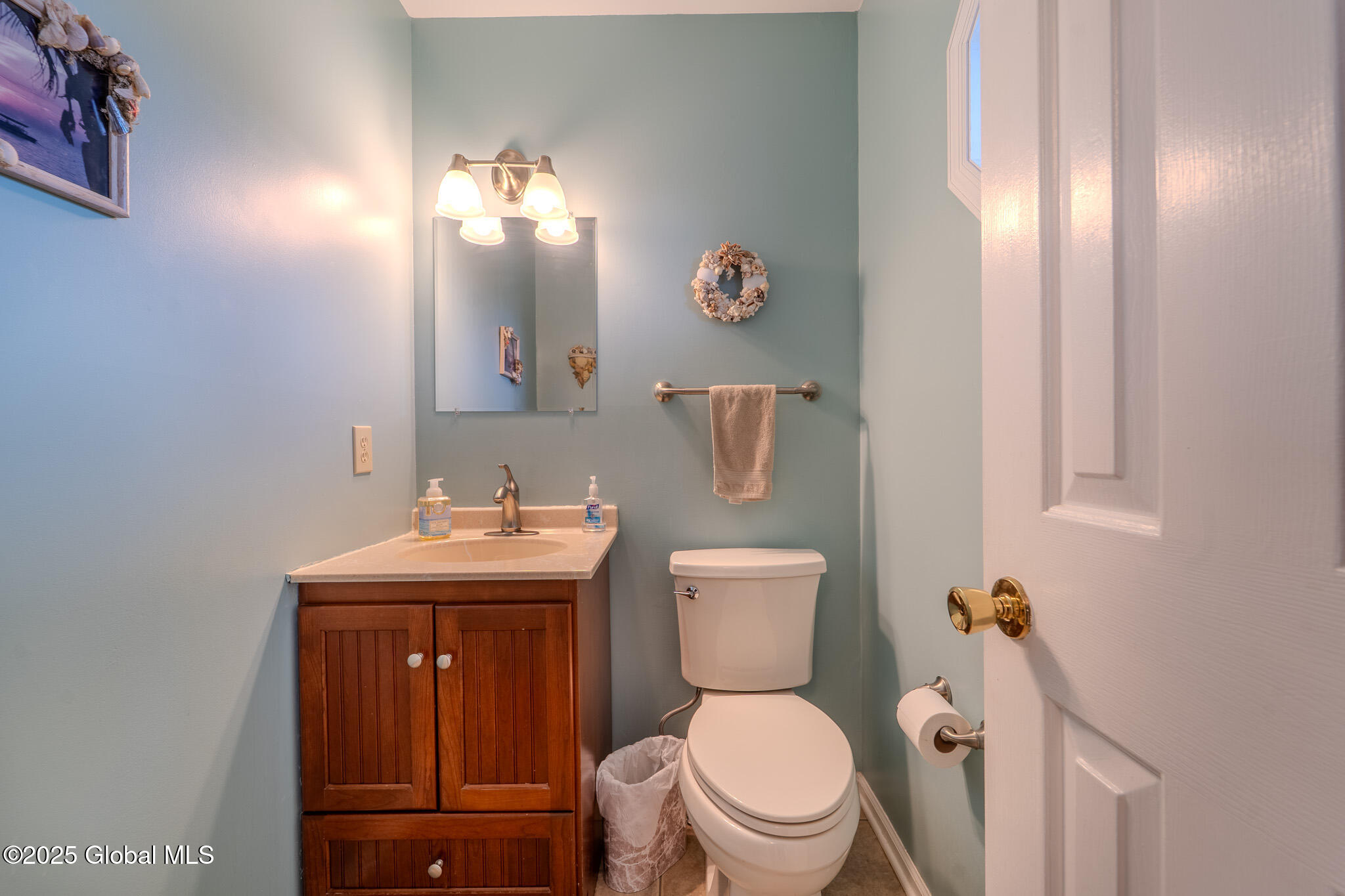 33 Robin Lane, Rensselaer, New York image 20