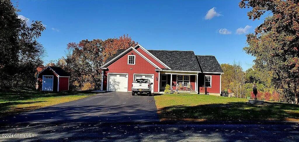 5 Bells Lane, Troy, New York image 1