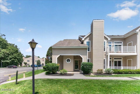 Condo For Sale - 1011 Hampton Place Boulevard<br/> Rensselaer County, Troy, NY 12180
