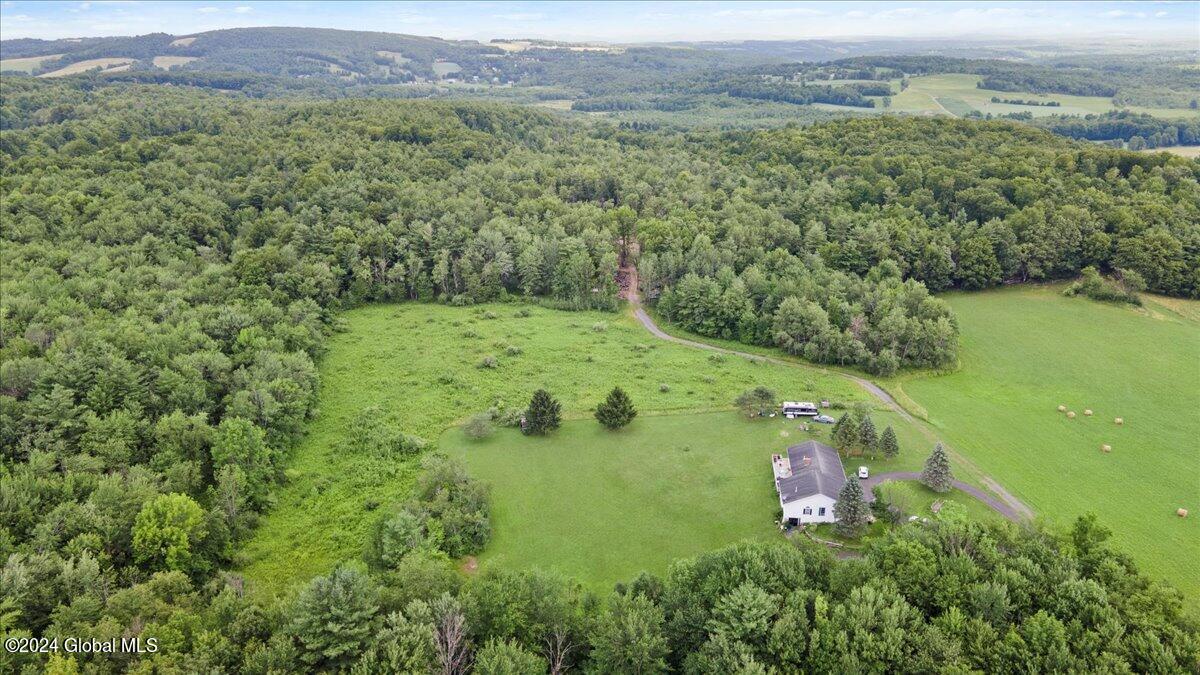 L4.4 Kreiger Lane N Of, Troy, New York image 10