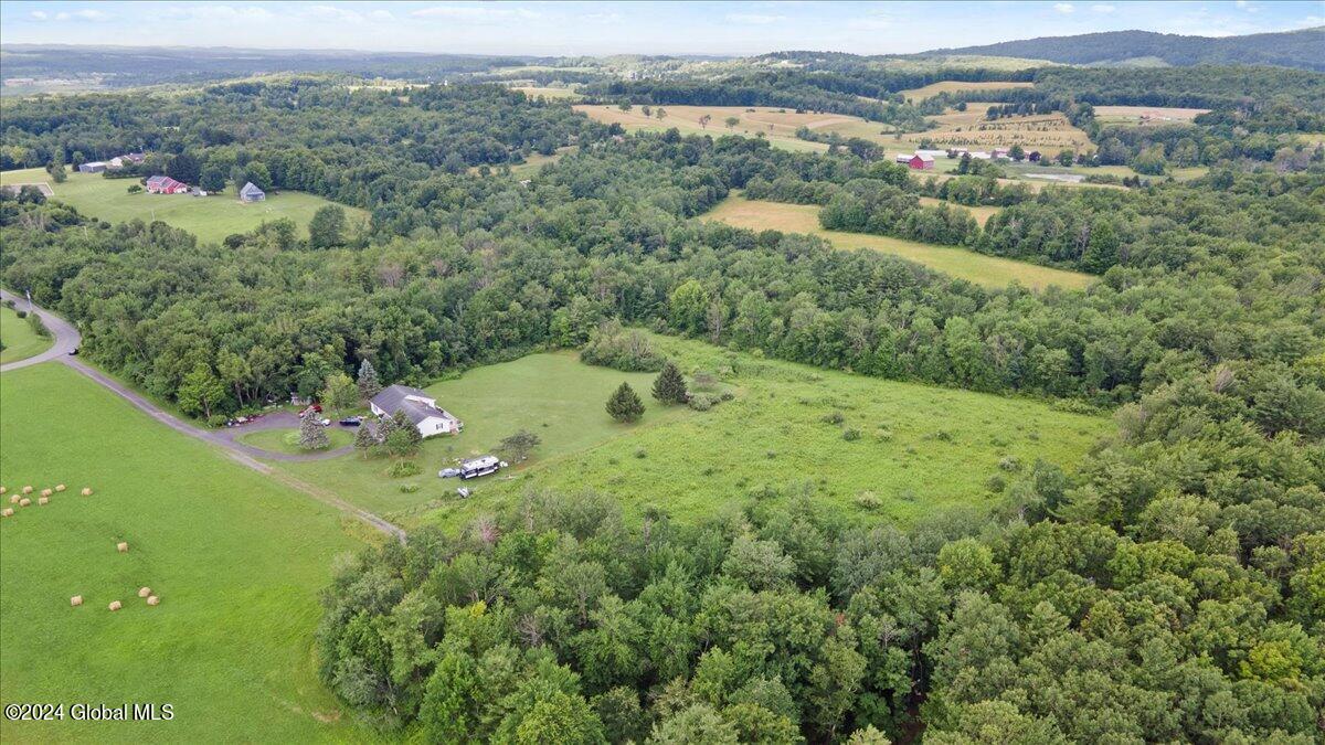 L4.4 Kreiger Lane N Of, Troy, New York image 8