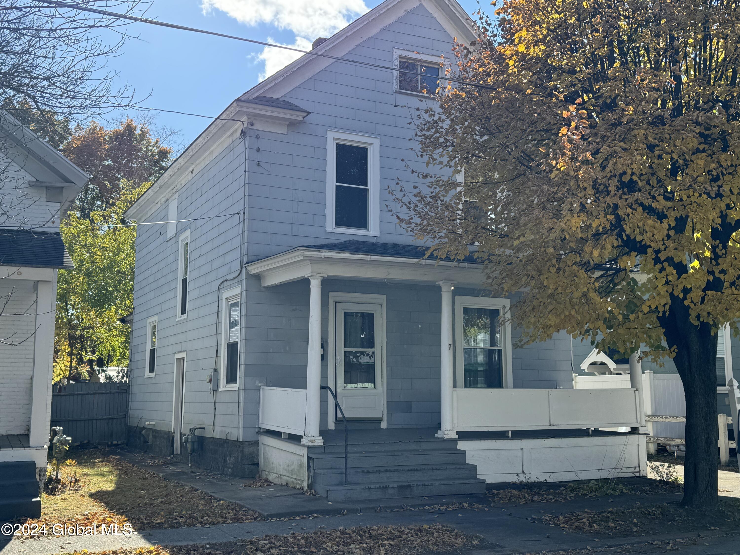 7 William Street, Glens Falls, New York image 1