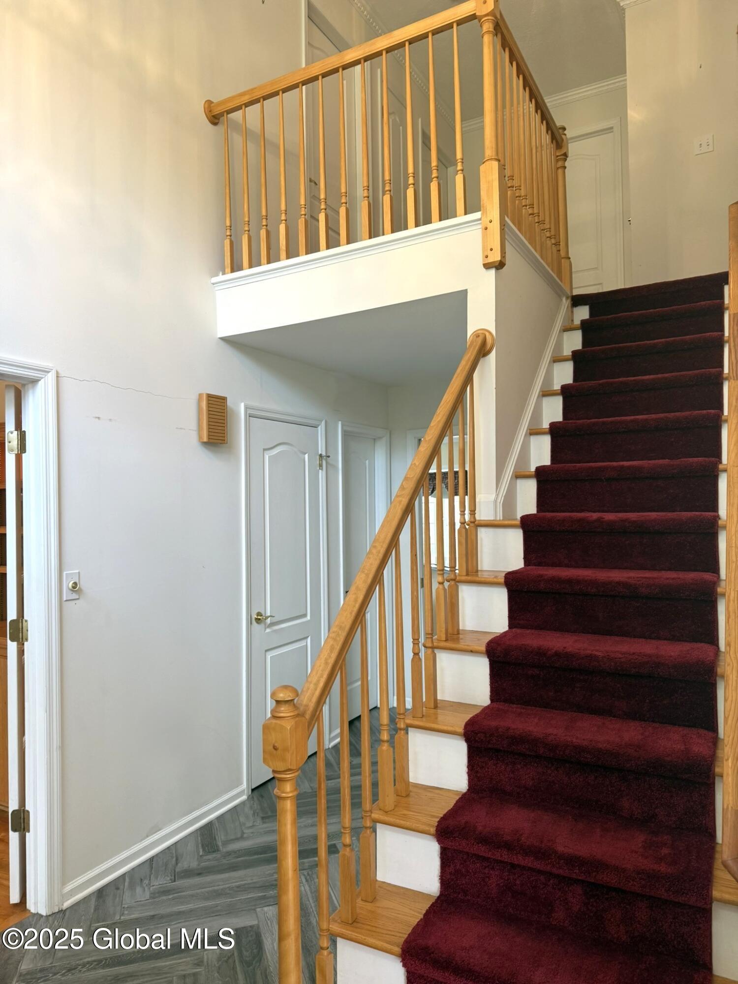 22 County Clare Lane, Niskayuna, New York image 49