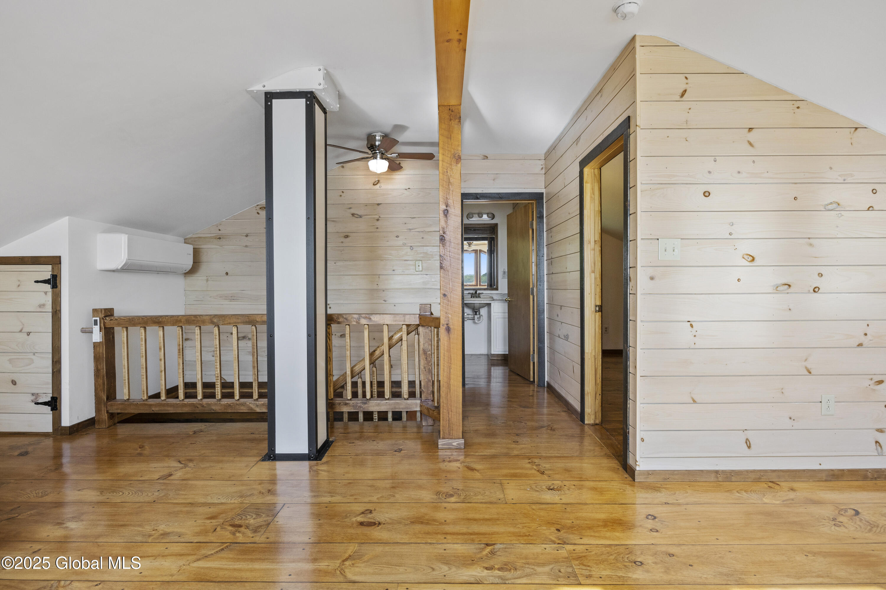 89 Captains Cove Cv, Crown Point, New York image 18