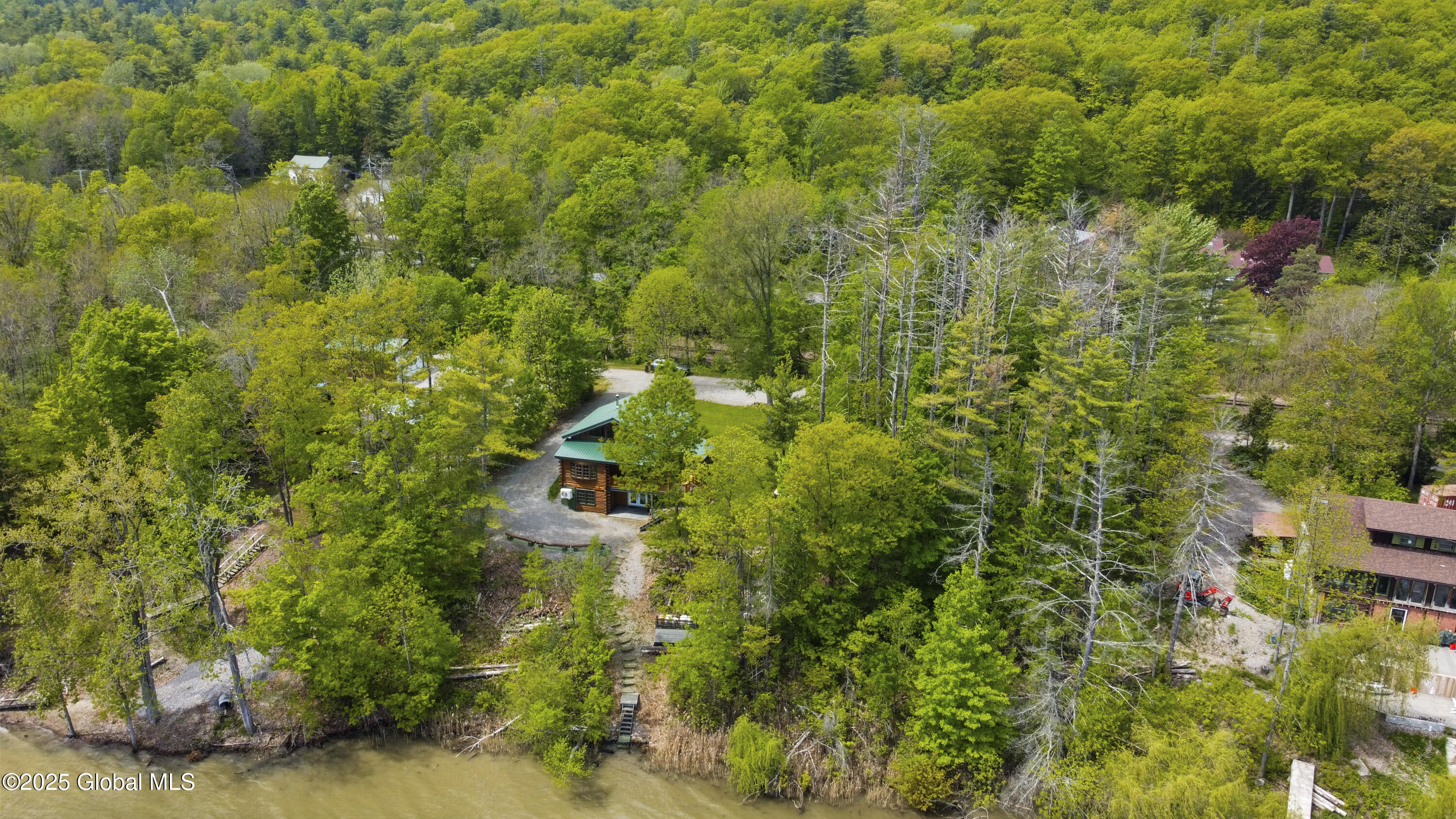 89 Captains Cove Cv, Crown Point, New York image 37