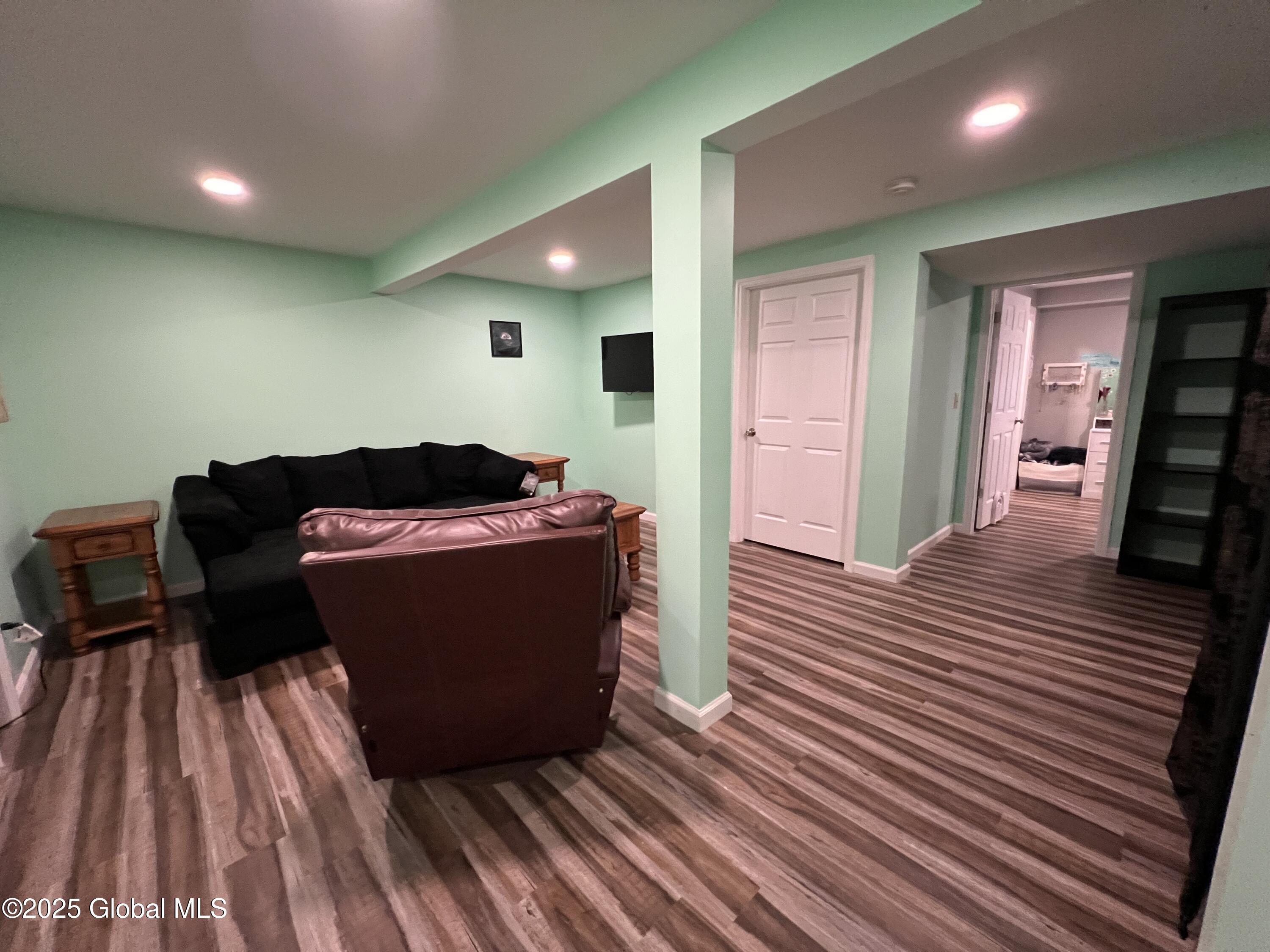2 Nancys Way, Gansevoort, New York image 47