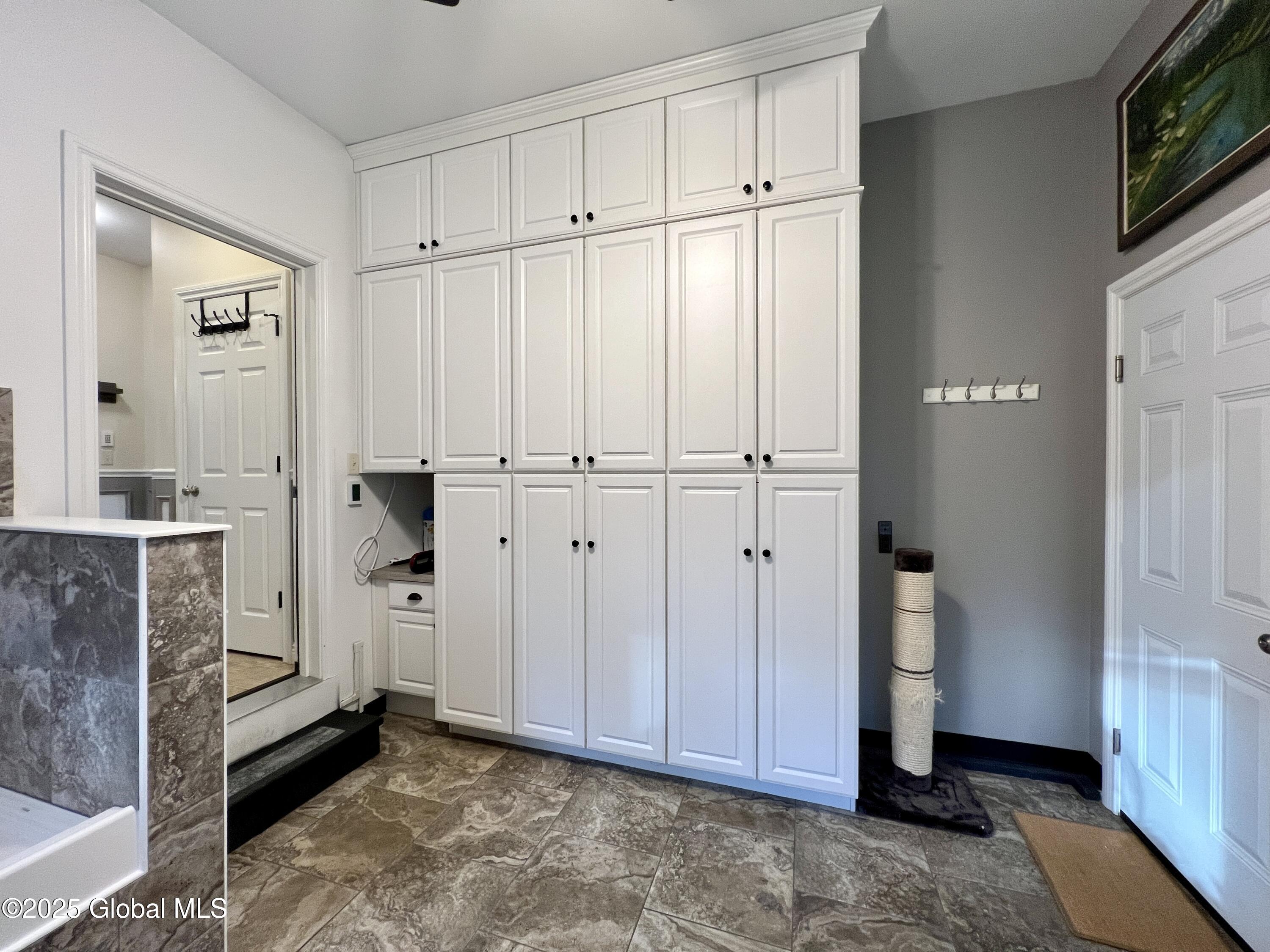 2 Nancys Way, Gansevoort, New York image 29