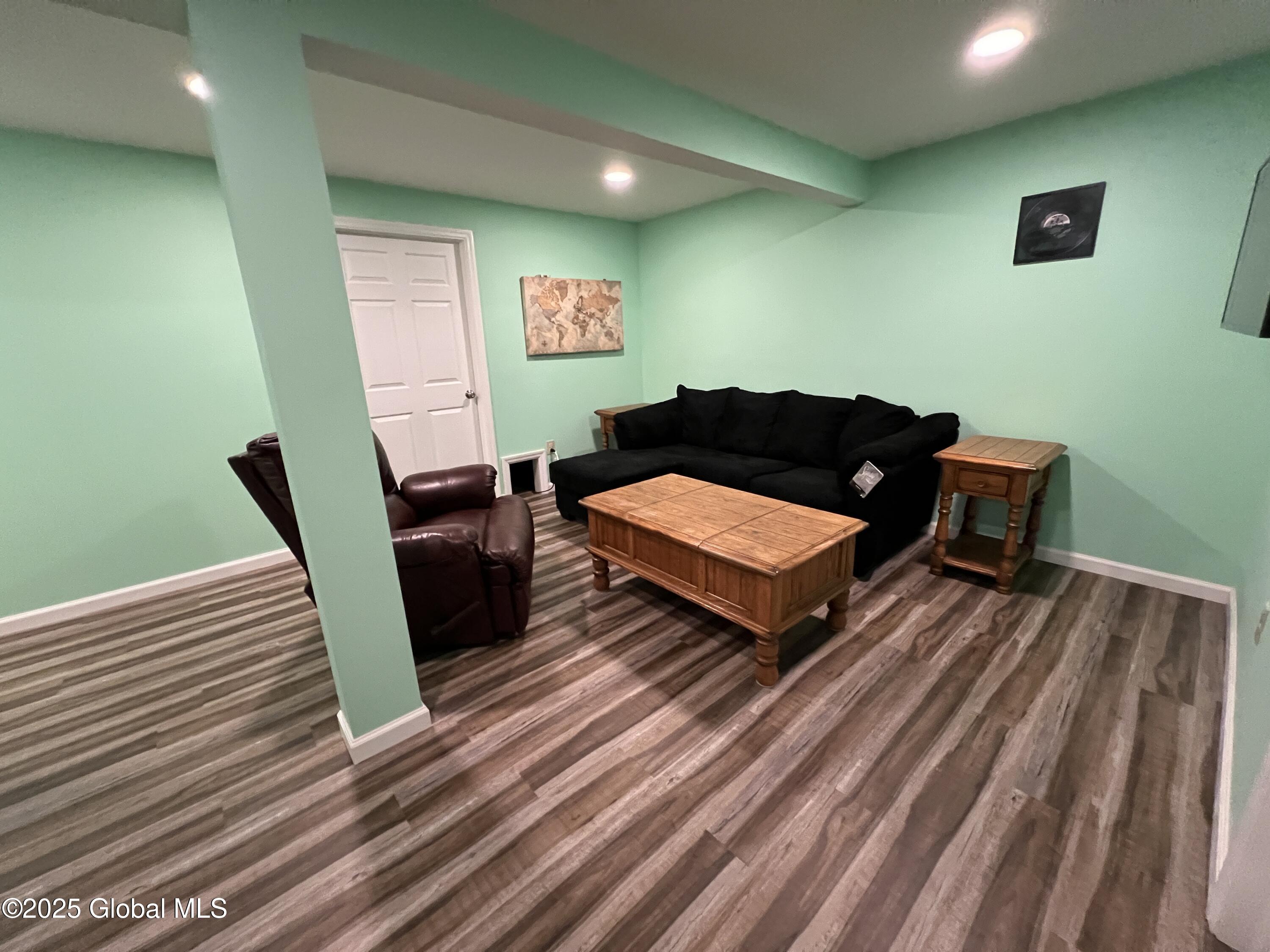 2 Nancys Way, Gansevoort, New York image 46