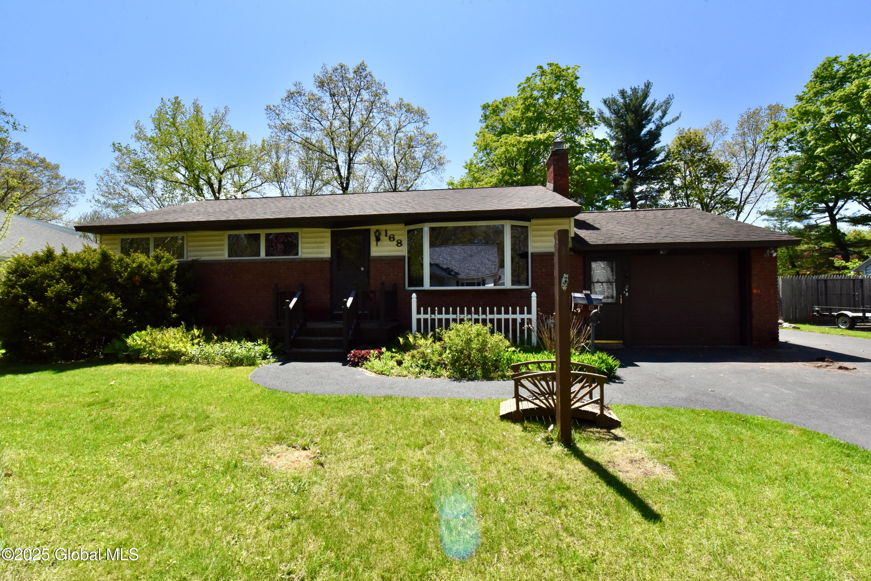 168 Birch Lane, Glenville, New York image 2
