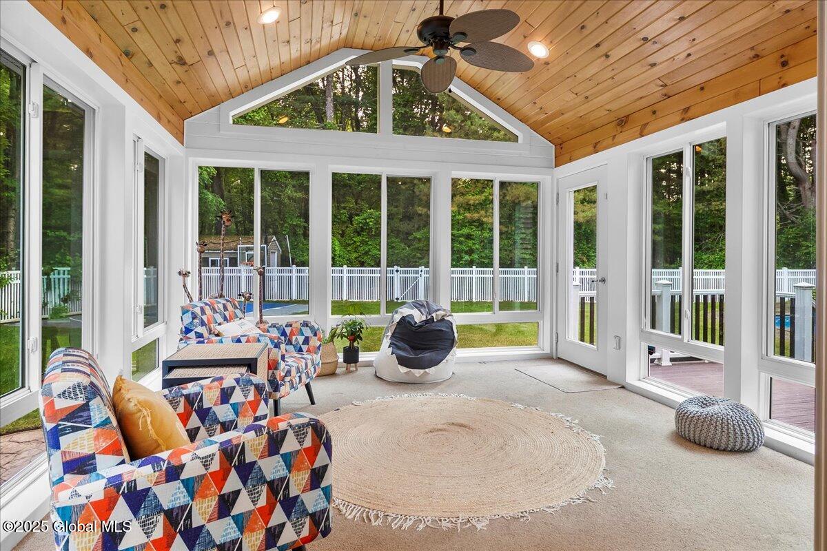 32 Kara Lane, Clifton Park, New York image 7