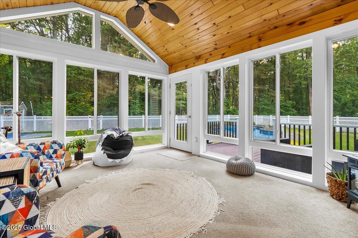 32 Kara Lane, Clifton Park, New York image 12