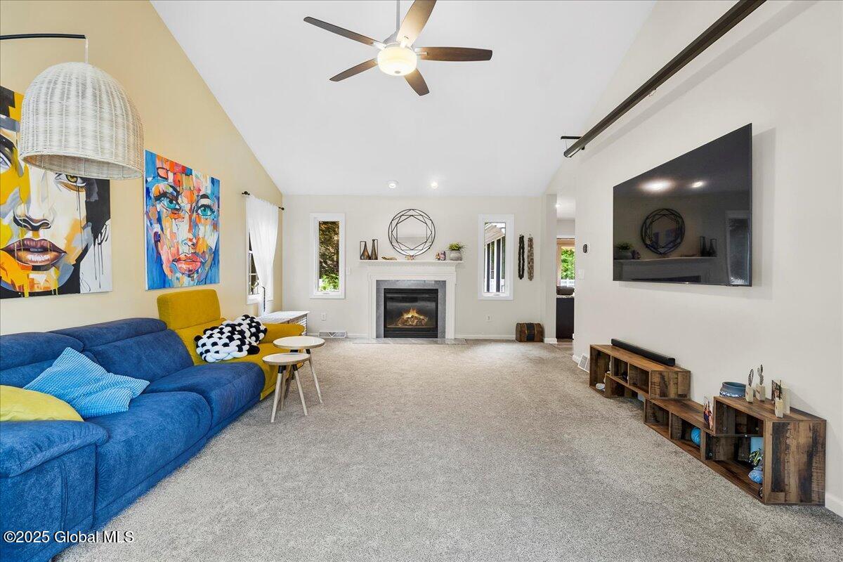 32 Kara Lane, Clifton Park, New York image 5