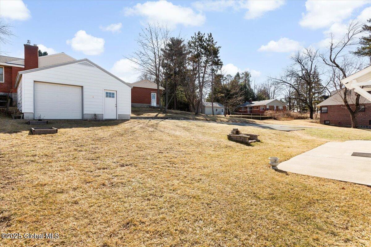 465 N Greenbush Road, Rensselaer, New York image 34
