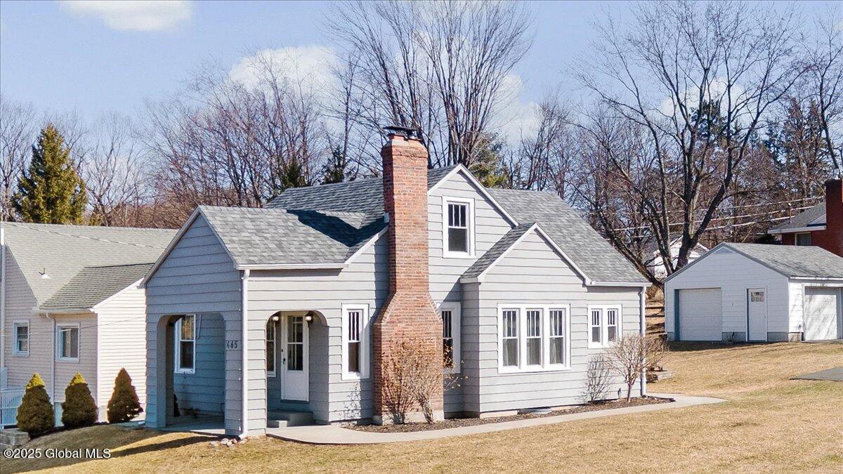 465 N Greenbush Road, Rensselaer, New York image 2