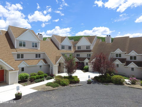 Townhouse For Sale - 274 Brooksburg Road # 35<br/> Windham, NY 12496