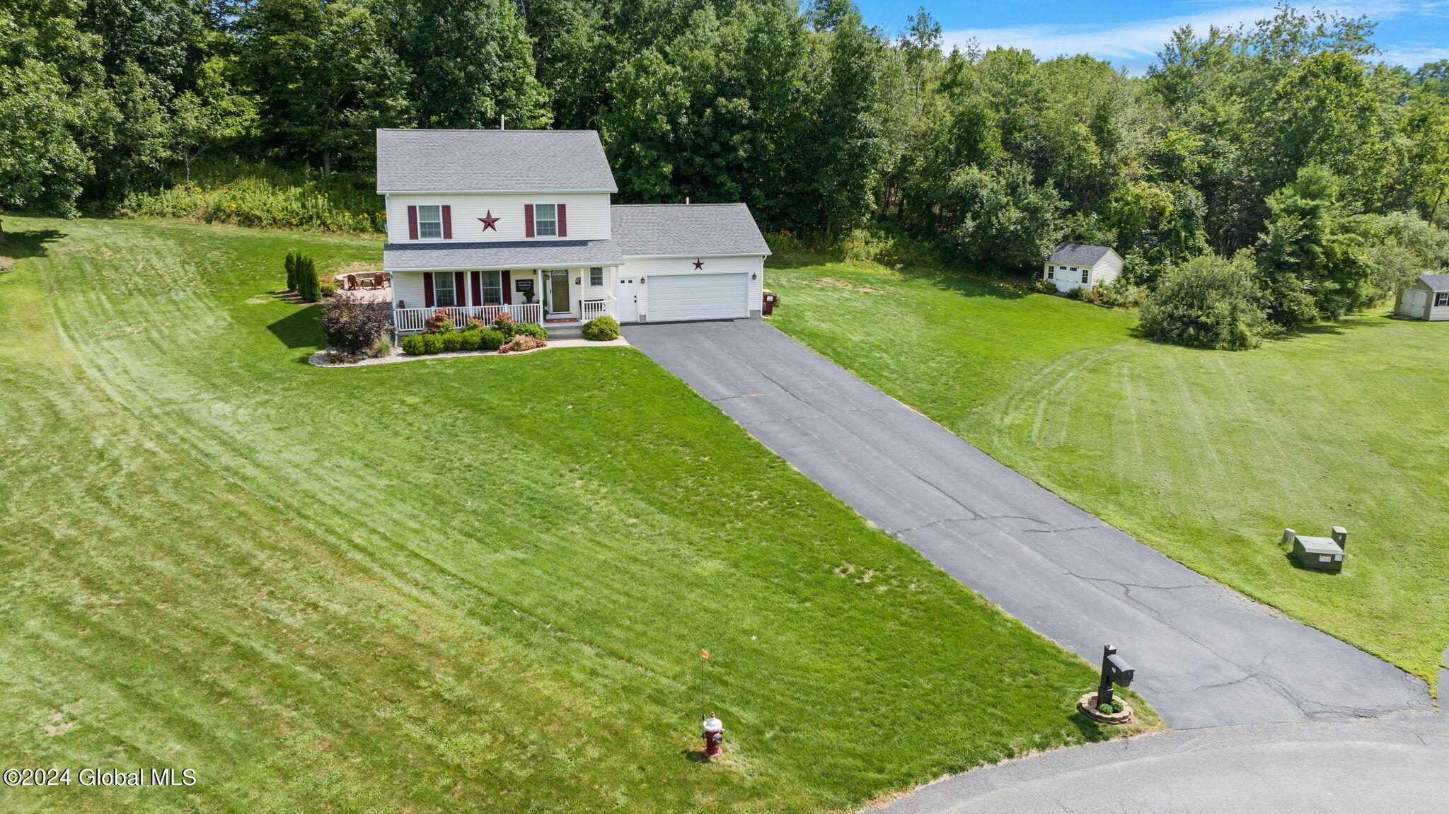 21 Riccardi Lane, Troy, New York image 3